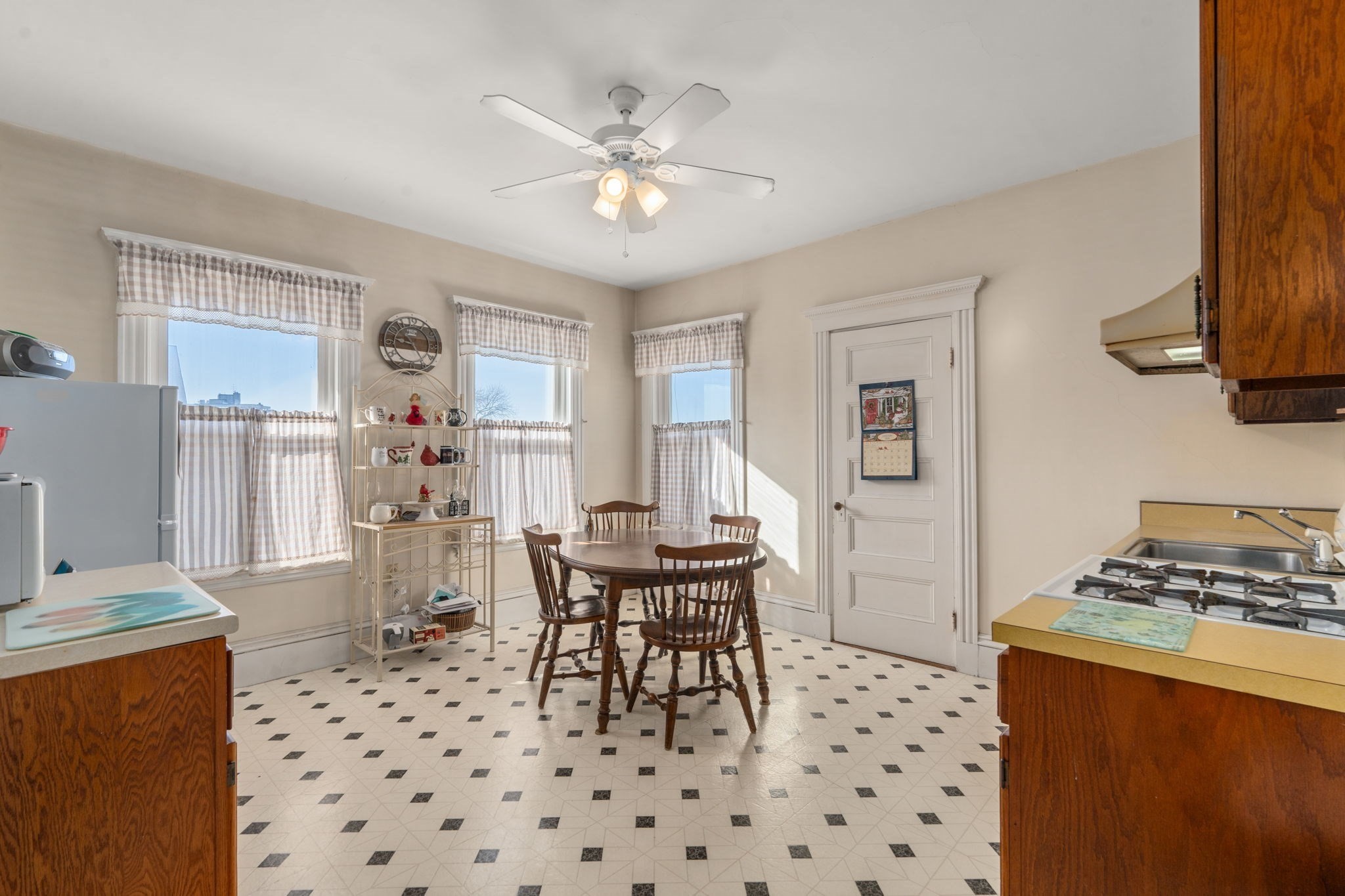 826 Broadway, Everett, MA 02149 - Image 7