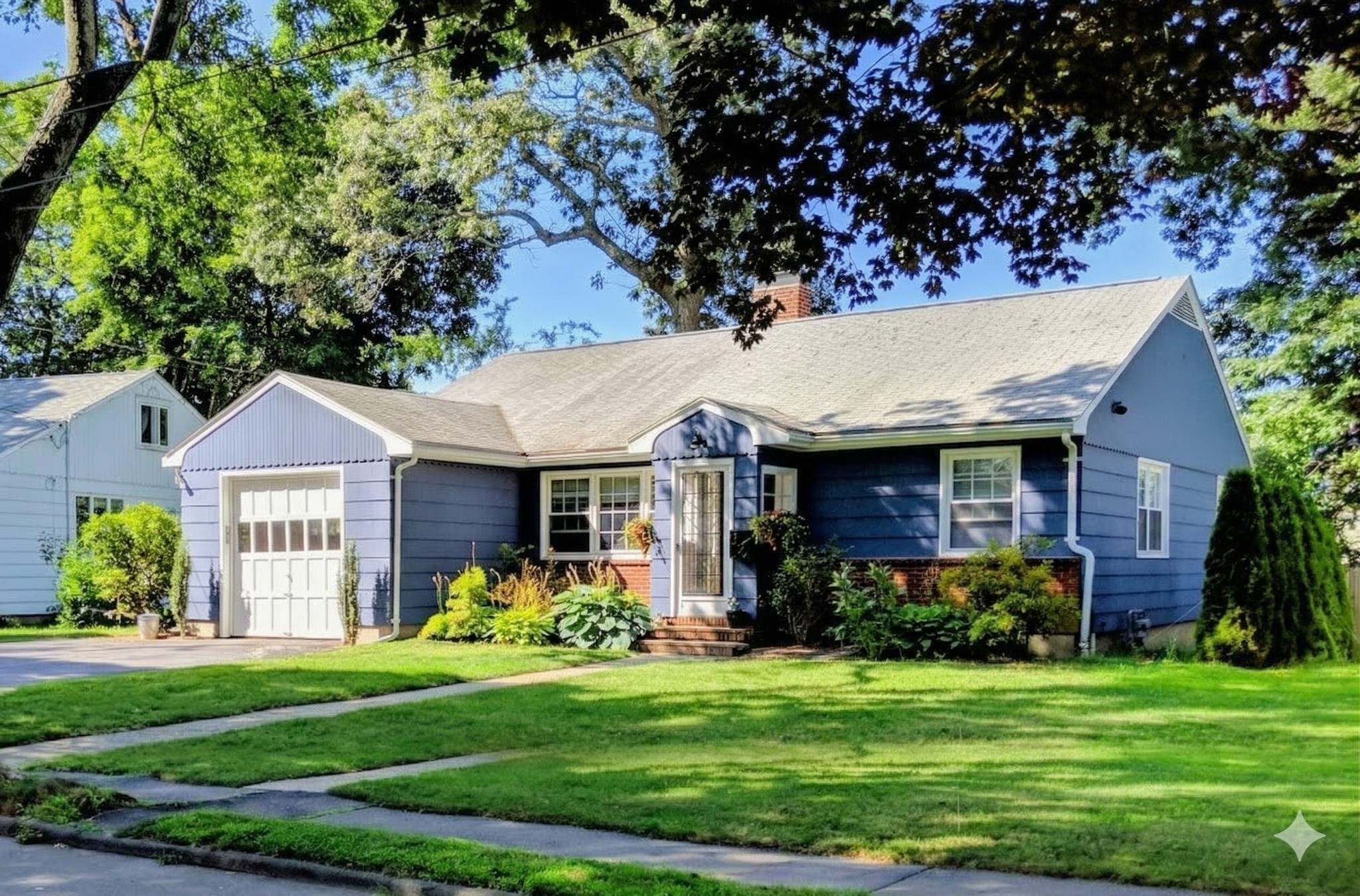 22 Pine Hill Rd, Swampscott, MA 01907