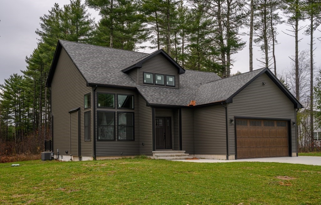  Woodland, Belchertown, MA 01007