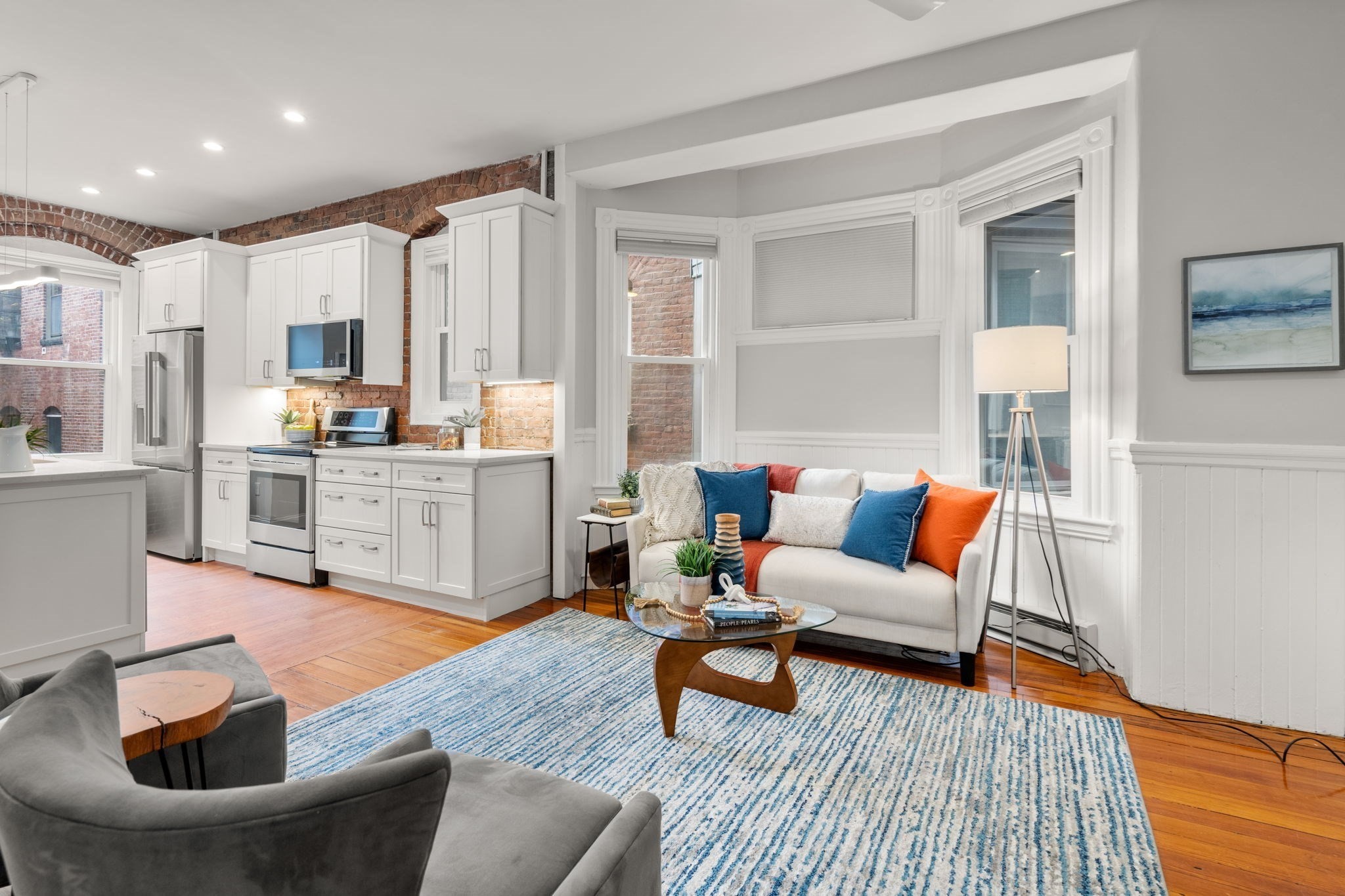 39 Kent St Unit 4, Brookline, MA 02445