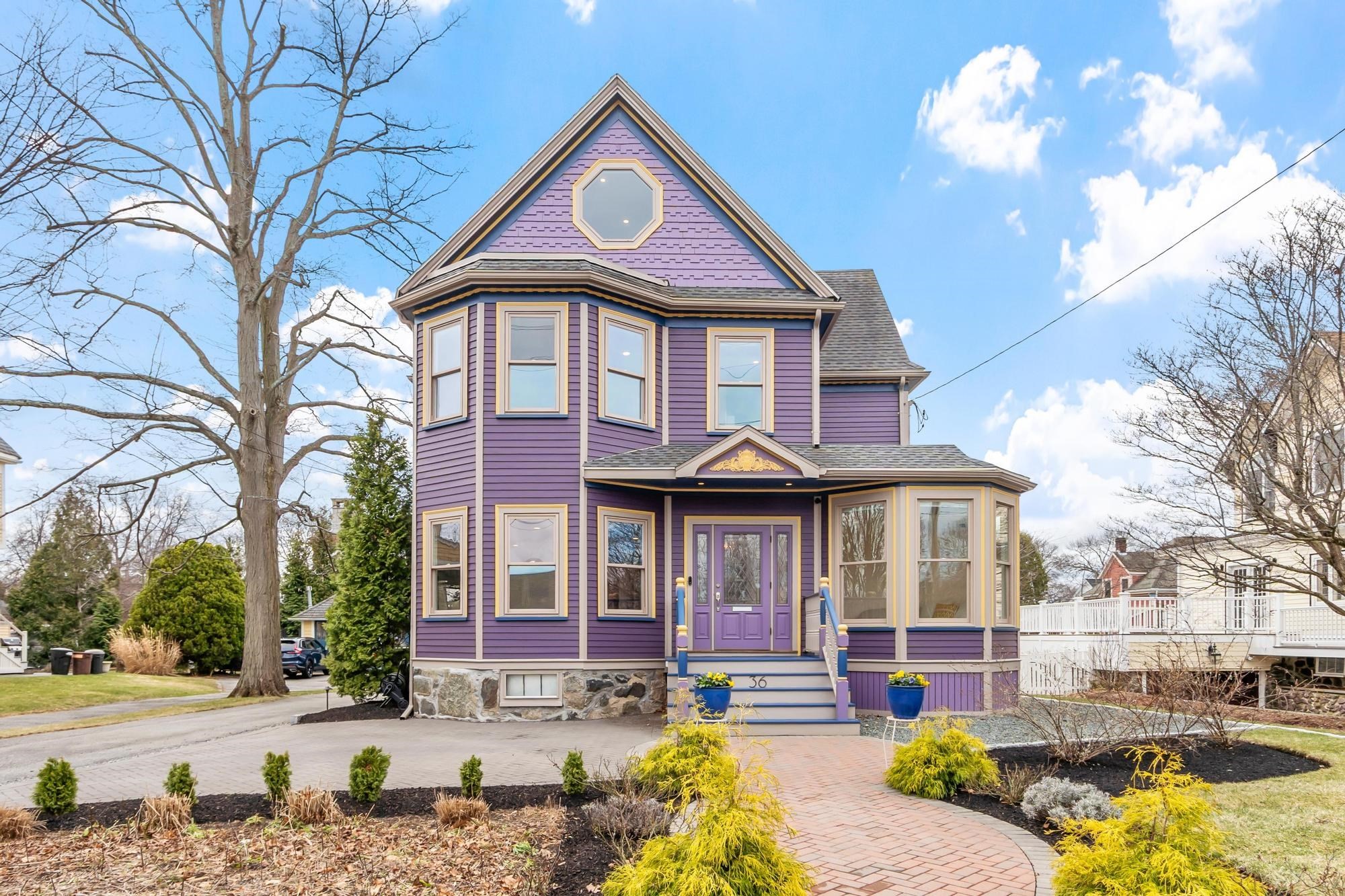 36 Lake Avenue, Melrose, MA 02176