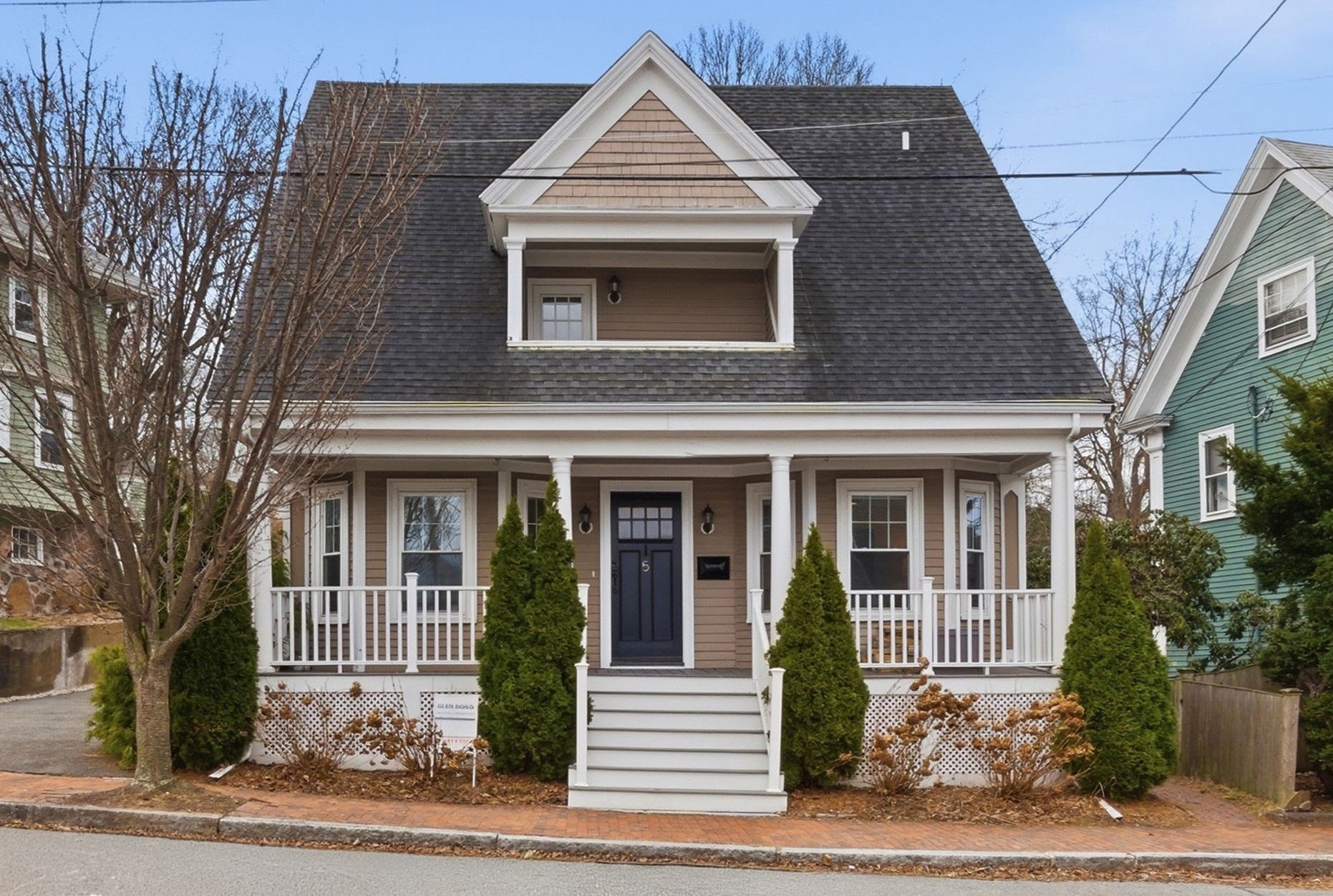 5 Pickett St, Beverly, MA 01915