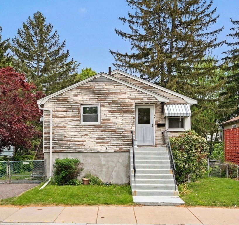 99 Chesterfield St, Hyde Park, Boston, MA 02136