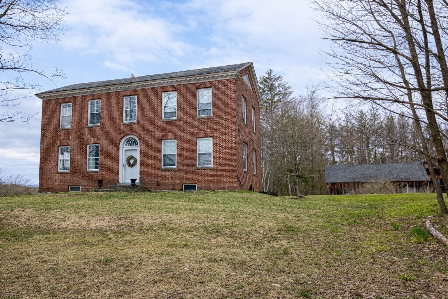 108 Colrain Shelburne Rd, Shelburne, MA 01370