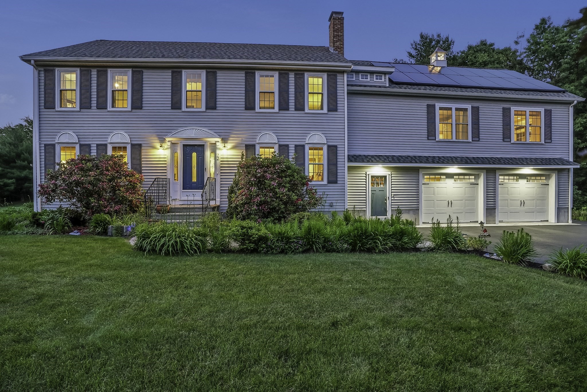 22 Pine Warbler Way, Bellingham, MA 02019