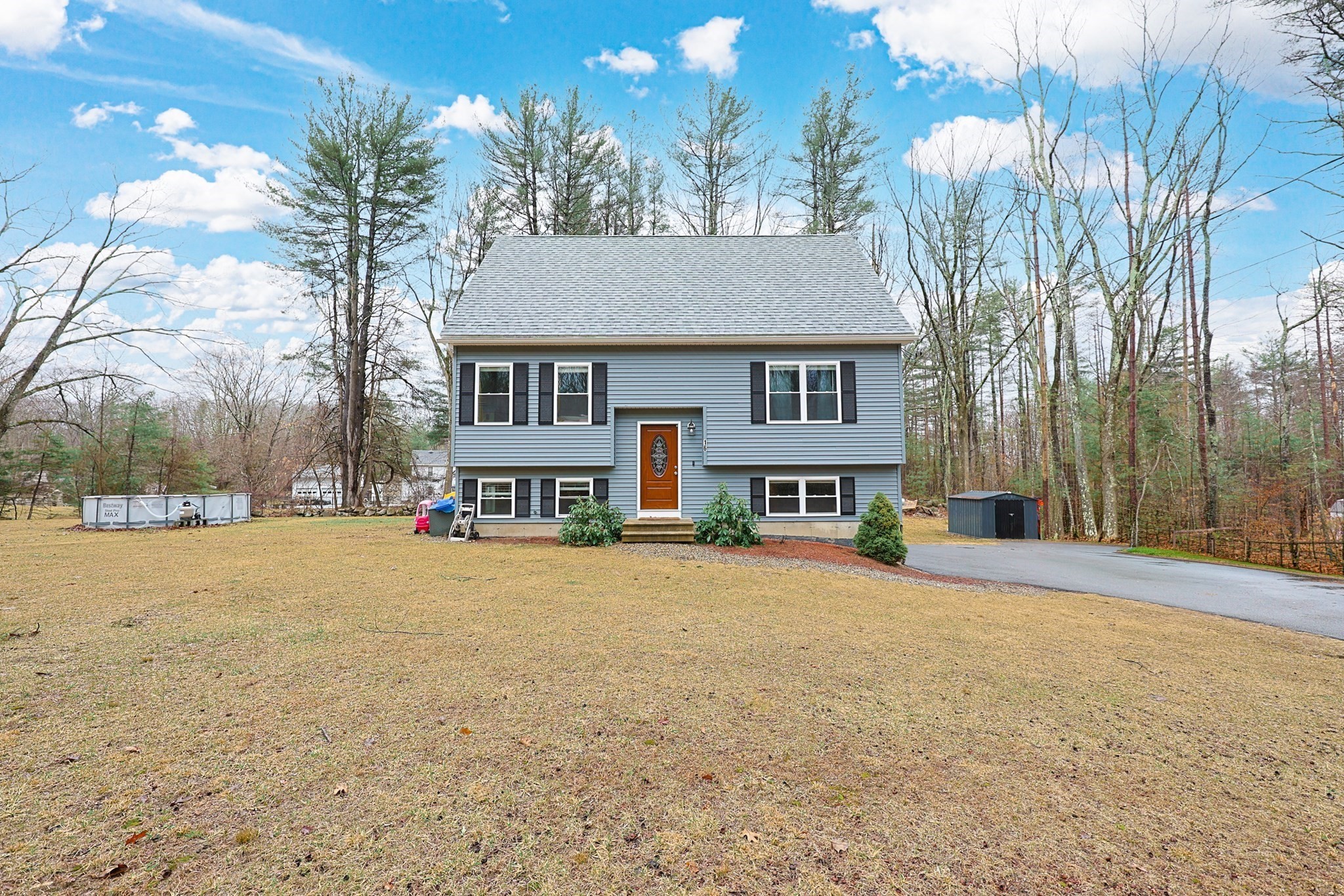 16 I Capen Road, Spencer, MA 01562
