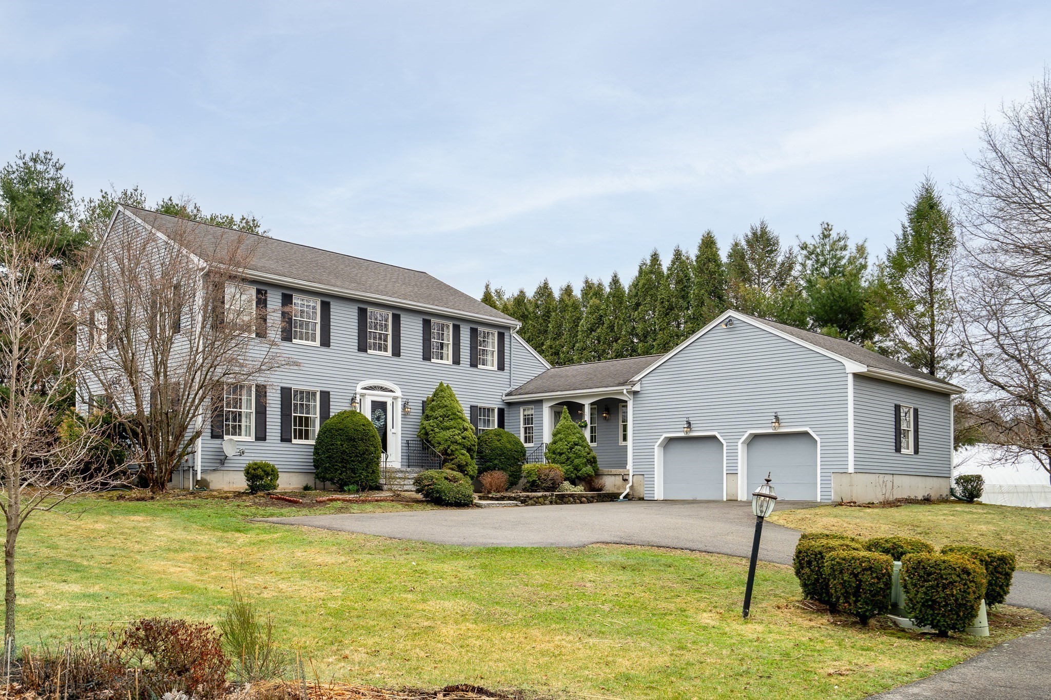 8 Farm Road, Lexington, MA 02420