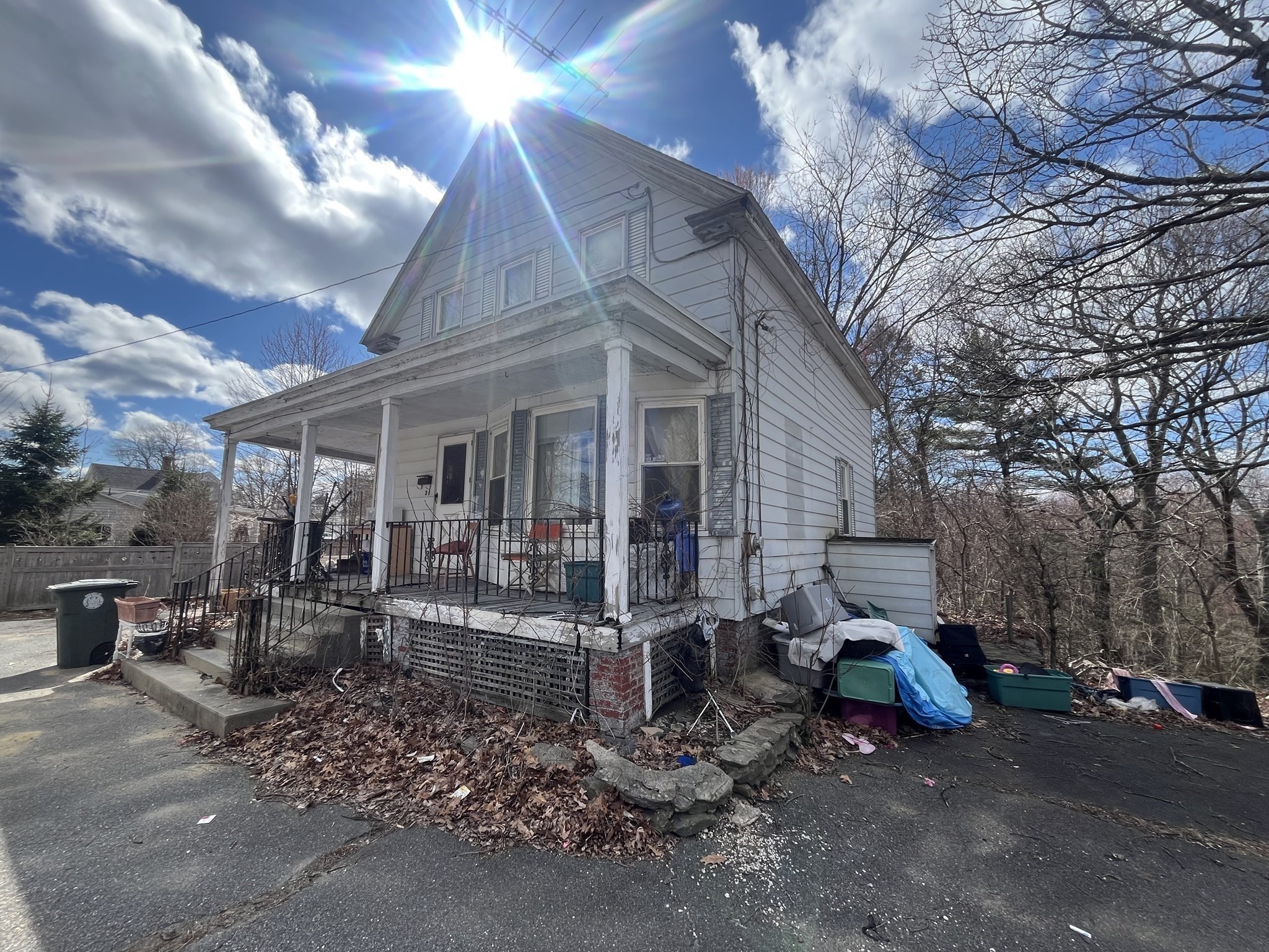 3 Regan Pl, Leominster, MA 01453