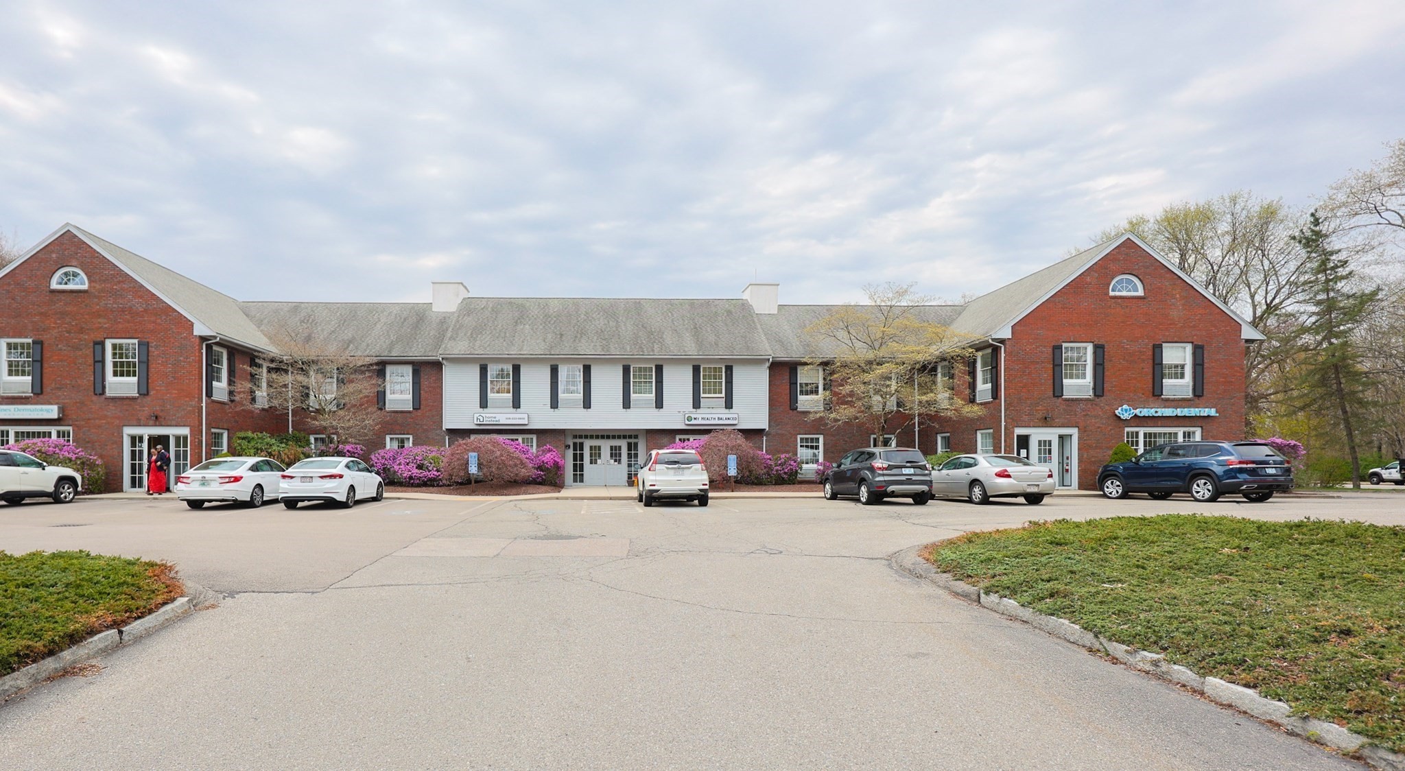 555 Pleasant St Unit 106, Attleboro, MA 02703