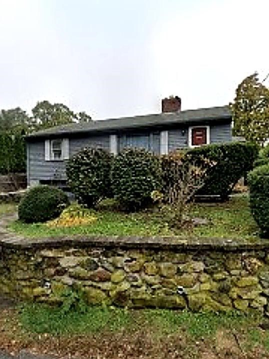 2 Savin Road, Wakefield, MA 01880
