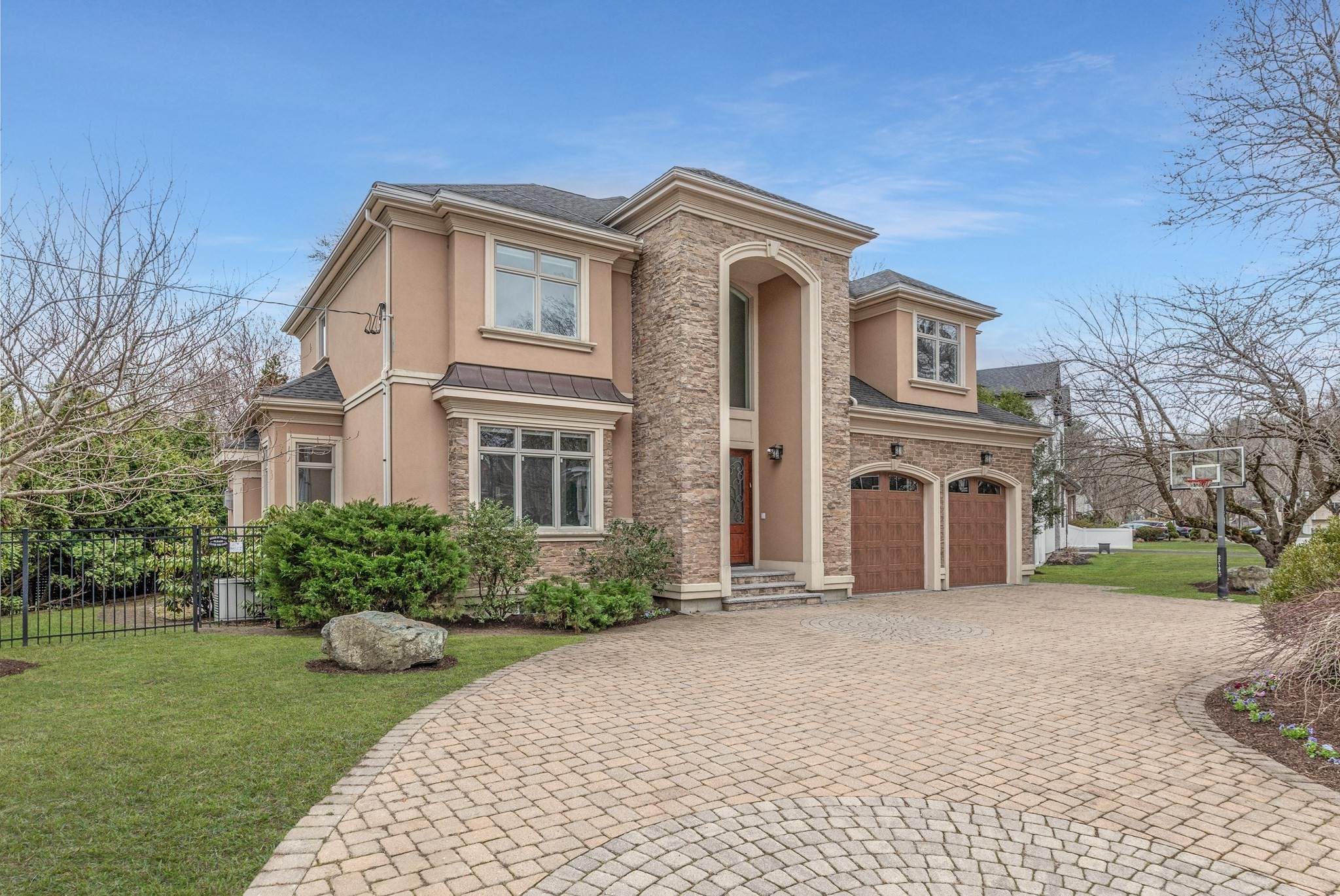 119 Harwich Rd, Newton, MA 02467