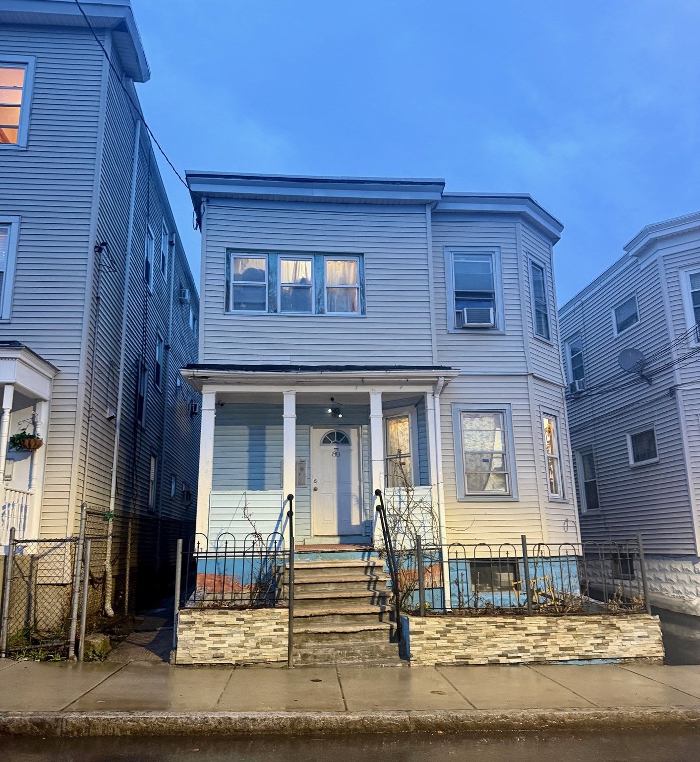 80 Maverick St, Chelsea, MA 02150