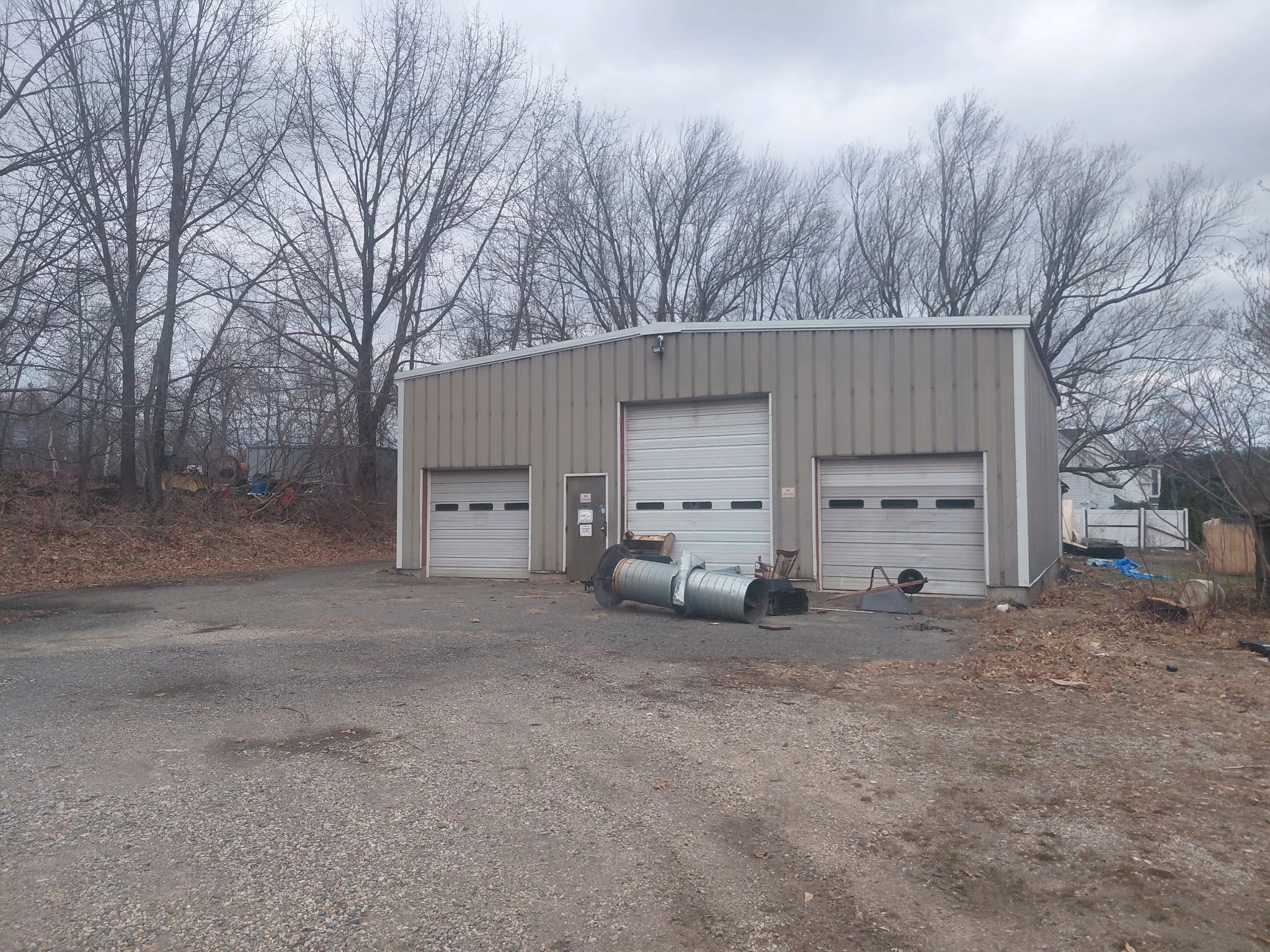 46 Gile St, Haverhill, MA 01830