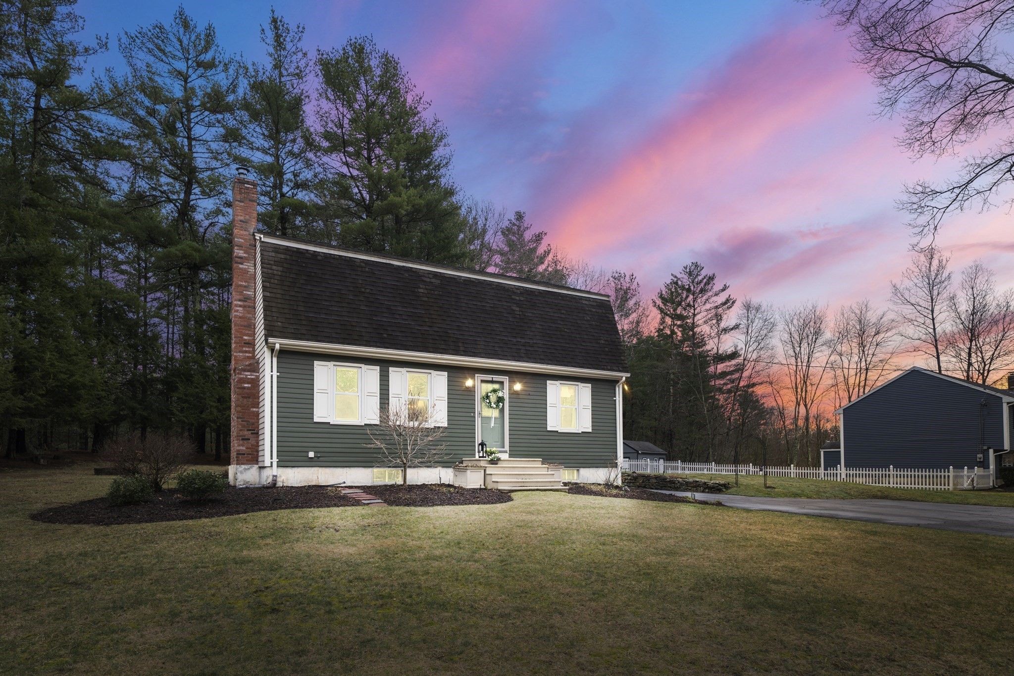 165 Worcester St., Taunton, MA 02780