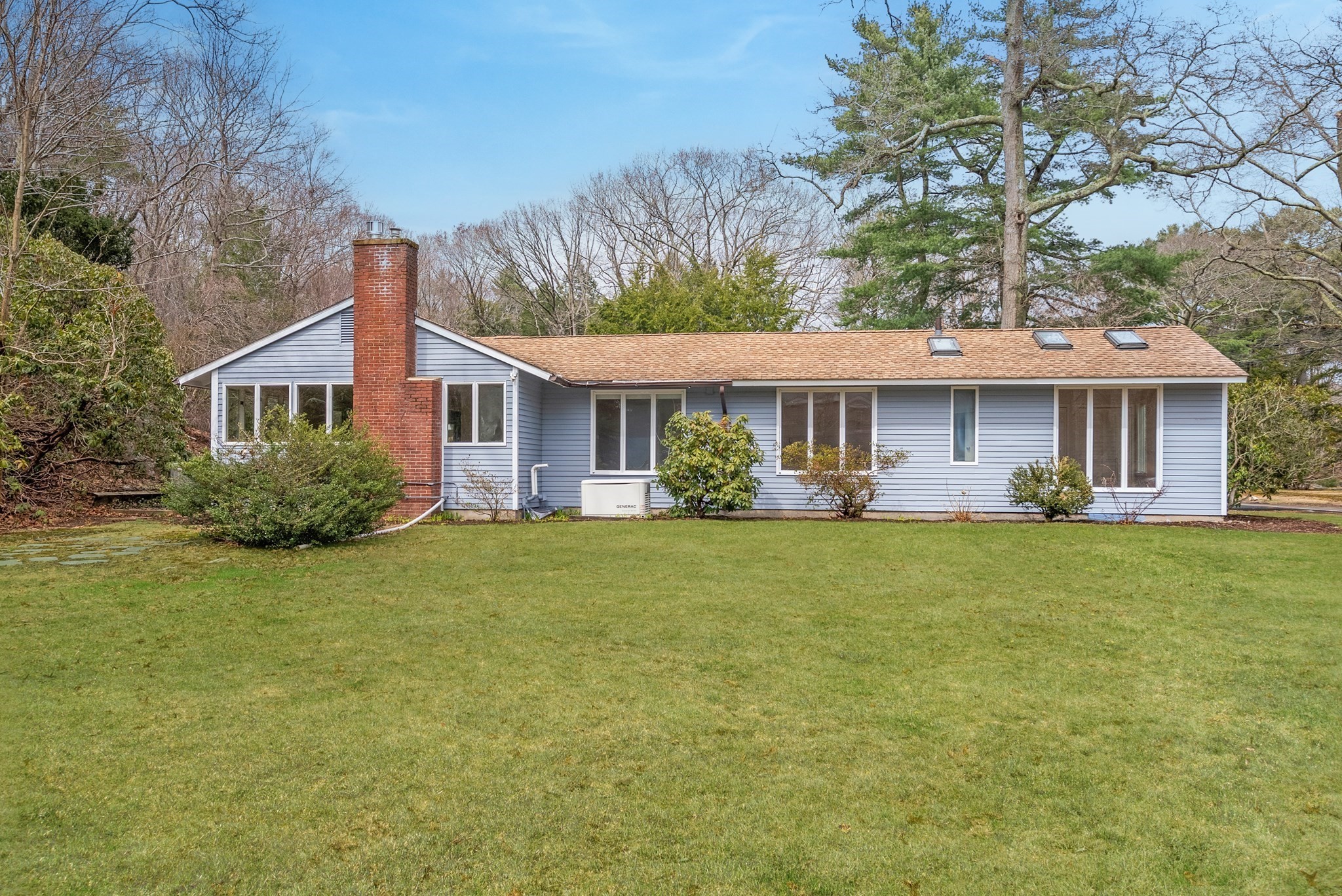 7 Walker Road, Manchester, MA 01944