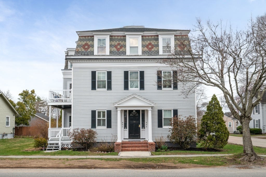 38 Moseley Avenue Unit 1, Newburyport, MA 01950