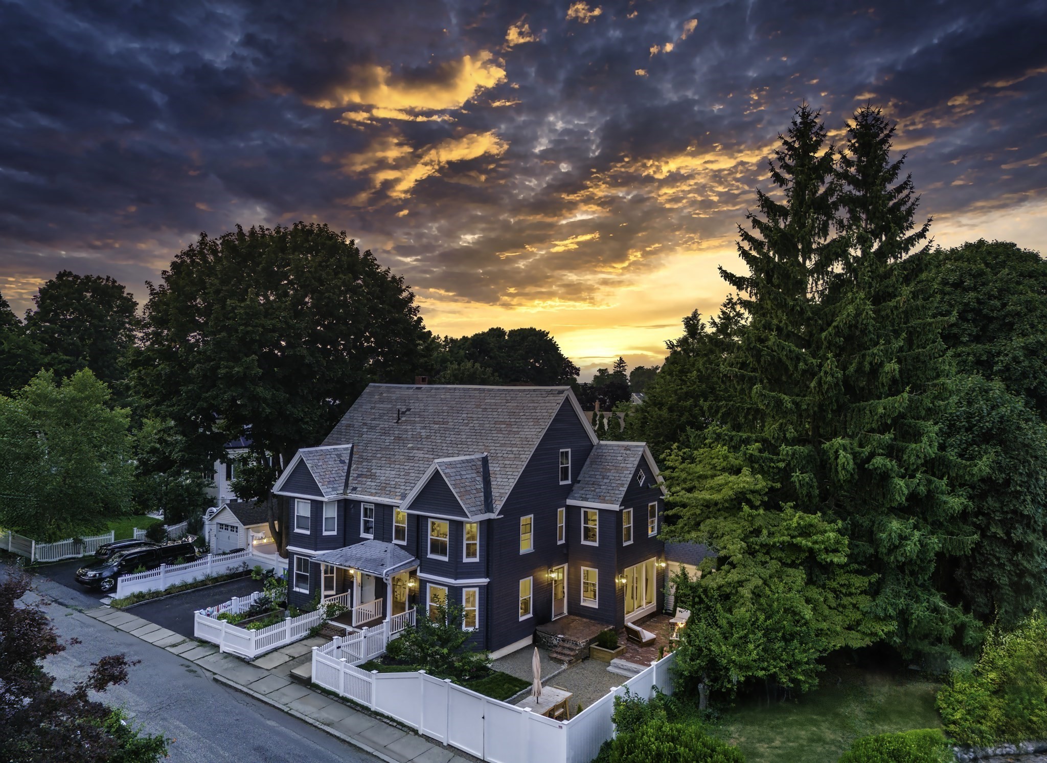 31 Collins St, Newburyport, MA 01950