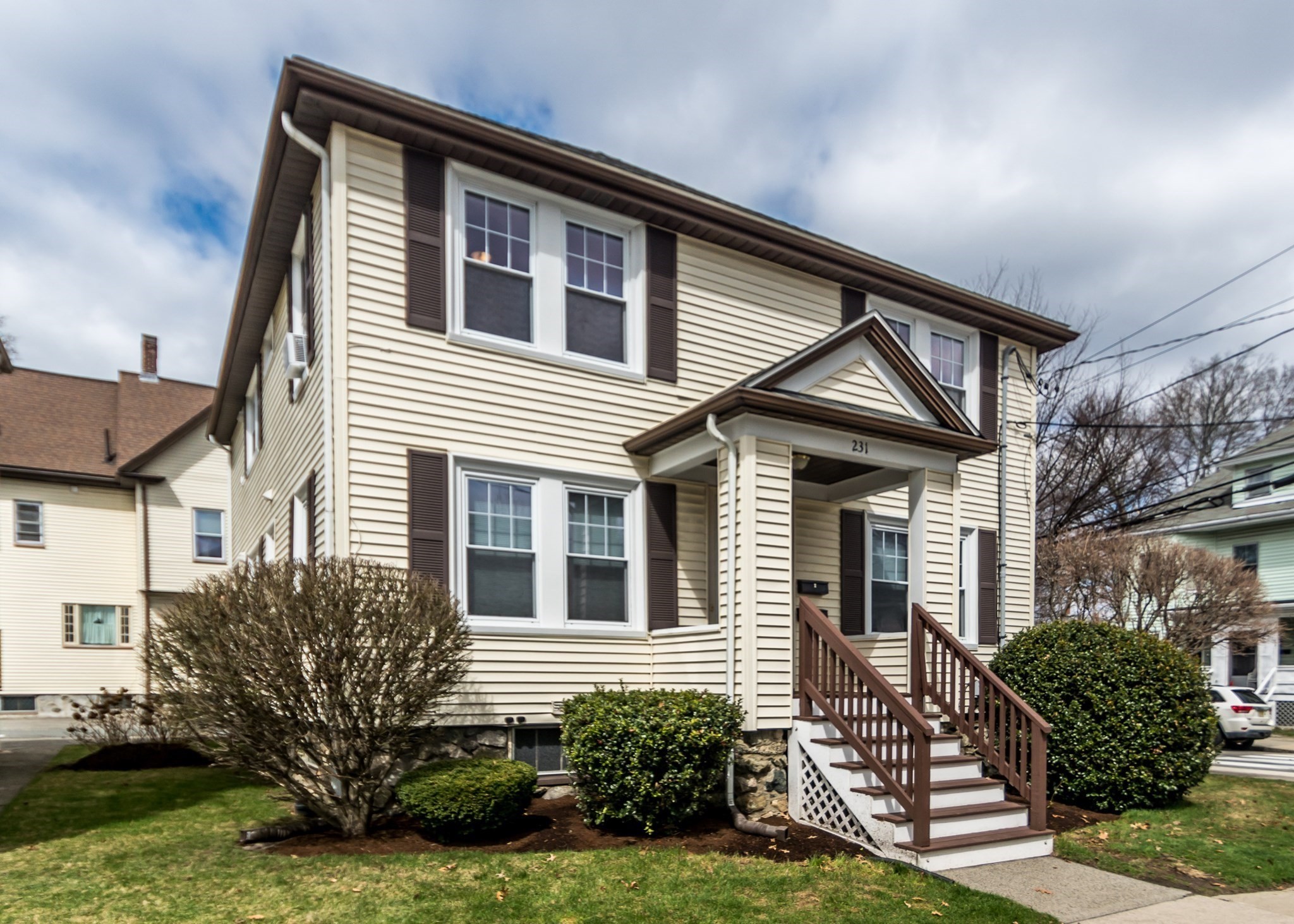 231 Lowell Street Unit 2, Waltham, MA 02453