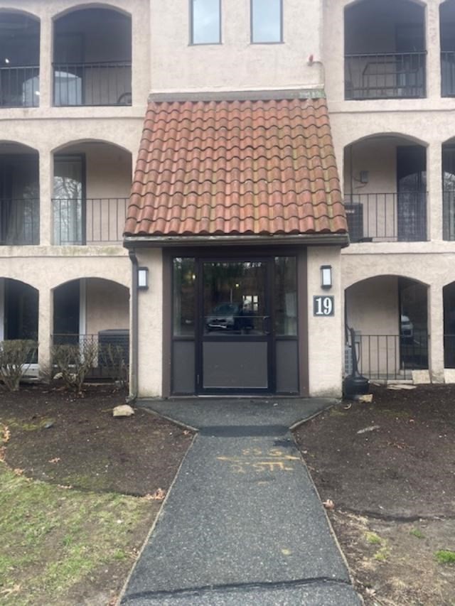 685 Oak Street Unit 19-6, Brockton, MA 02301