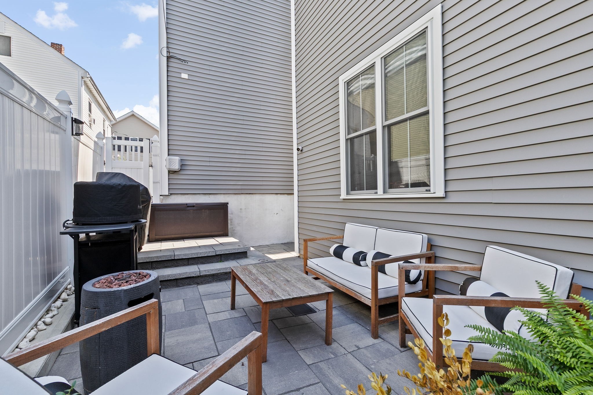 176 W 7th St Unit 1, South Boston, Boston, MA 02127