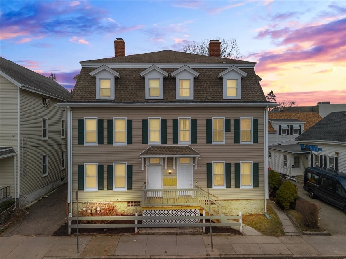 201 Fourth  St, Fall River, MA 02721