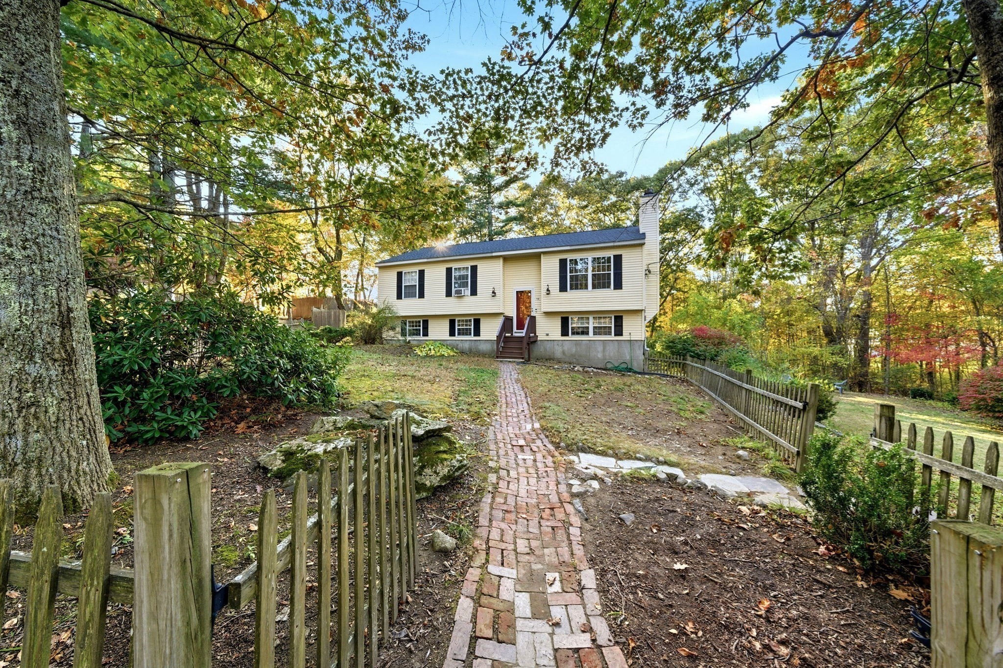 73 Beaver St, Milford, MA 01757