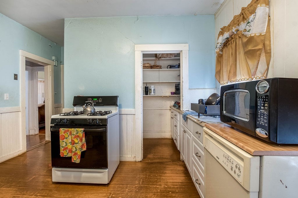 73 Westbourne St, Roslindale, Boston, MA 02131 - Image 37