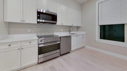 197 Green St., Apt 207