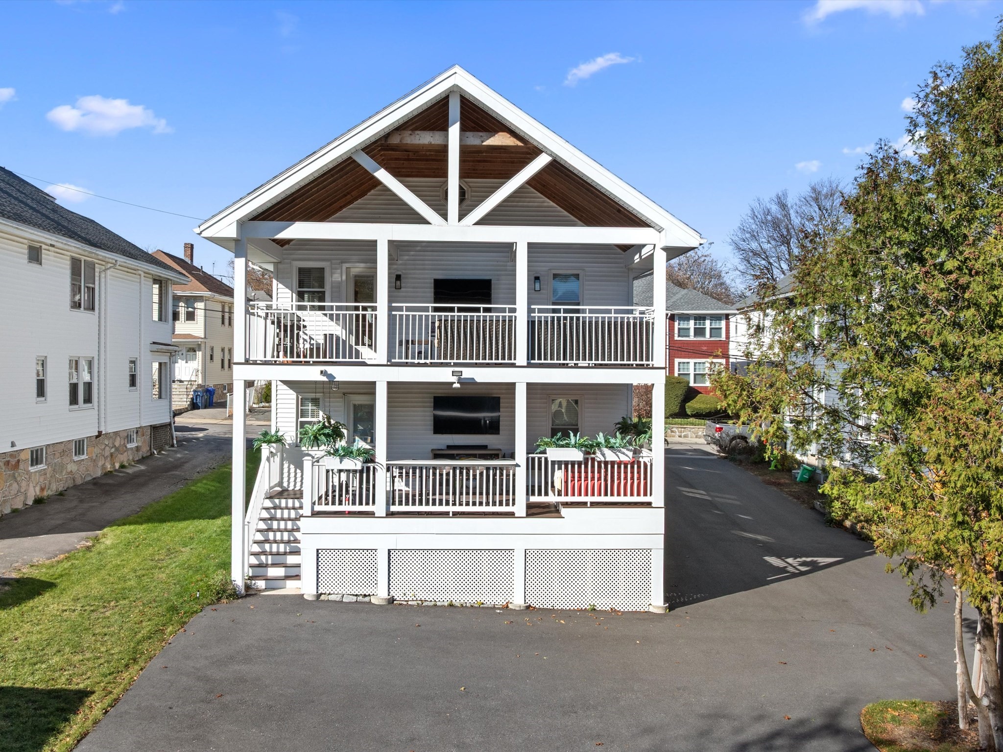 11 Hillview Ave, Roslindale, Boston, MA 02131