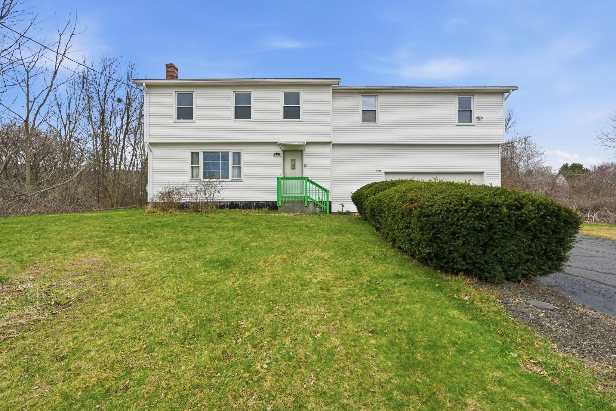 1731 S East Street, Amherst, MA 01002