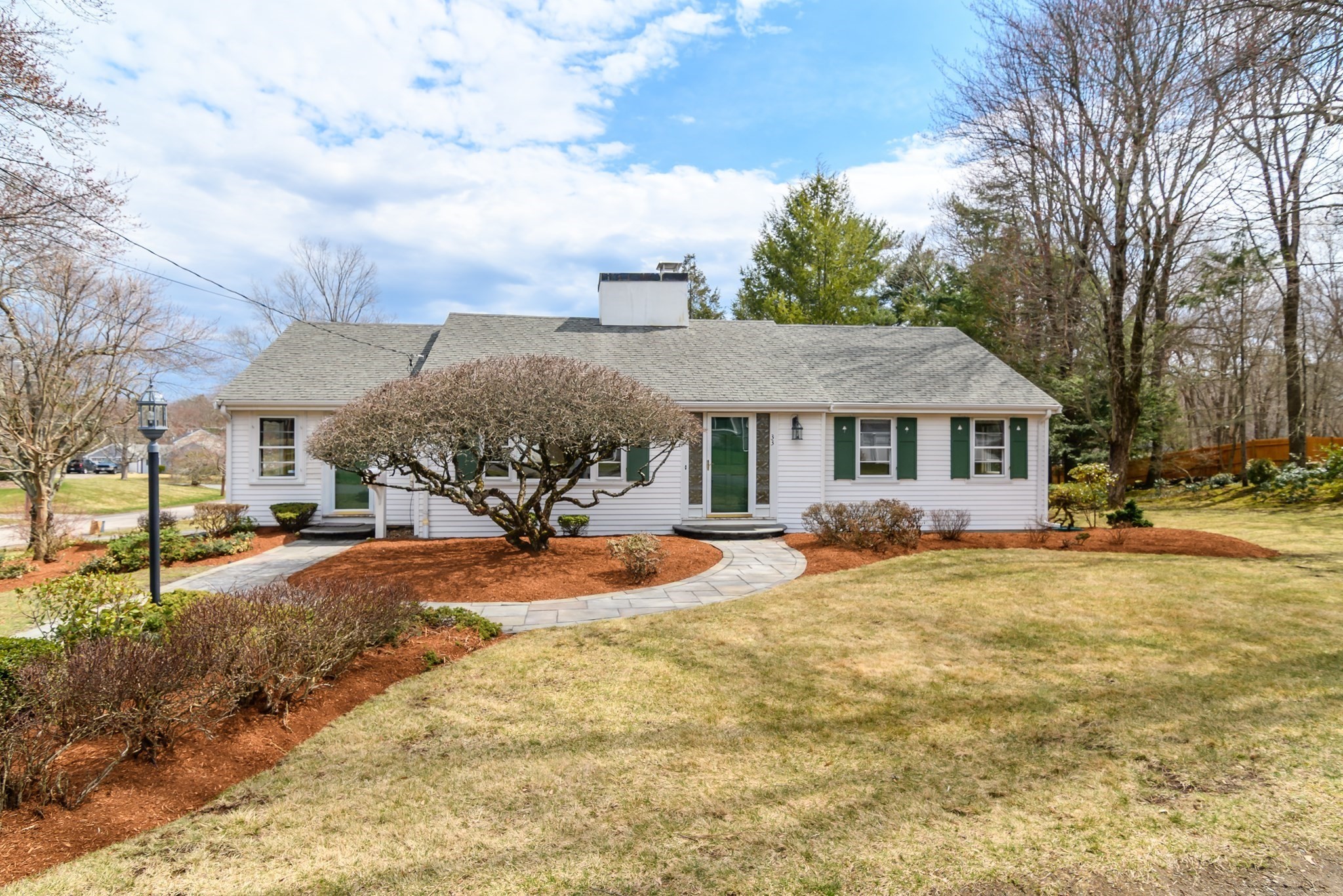 33 York Way, Westwood, MA 02090