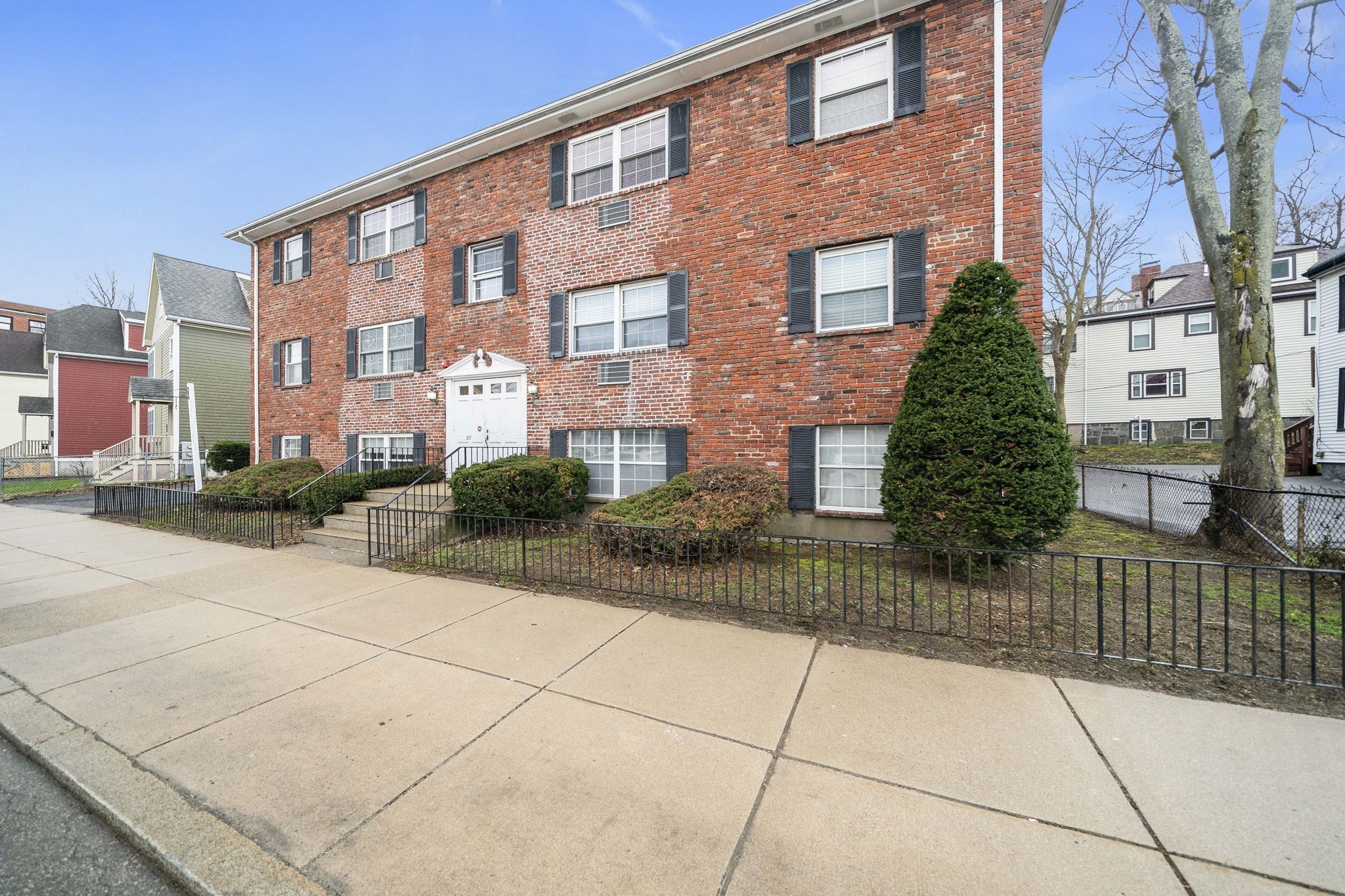 217 Neponset Ave Unit 1, Dorchester, Boston, MA 02122