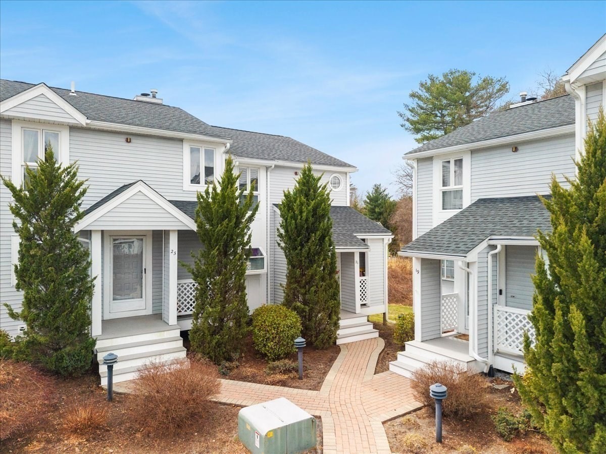 925 Crane Ave Unit DD4, Taunton, MA 02780