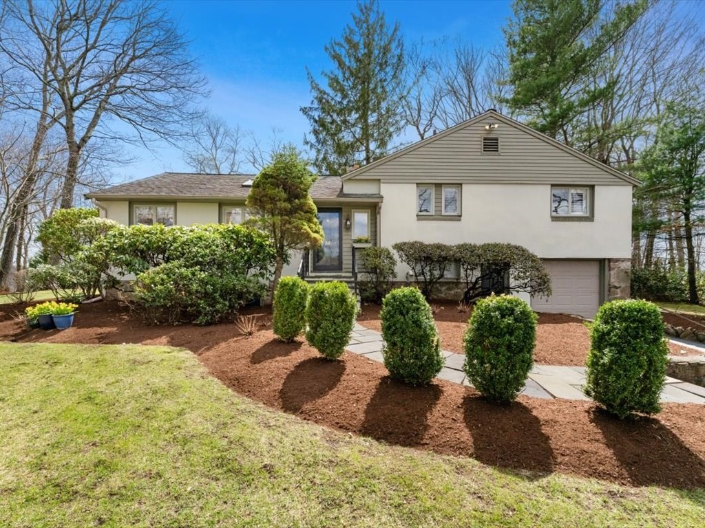 36 Kimlo Road, Wellesley, MA 02481