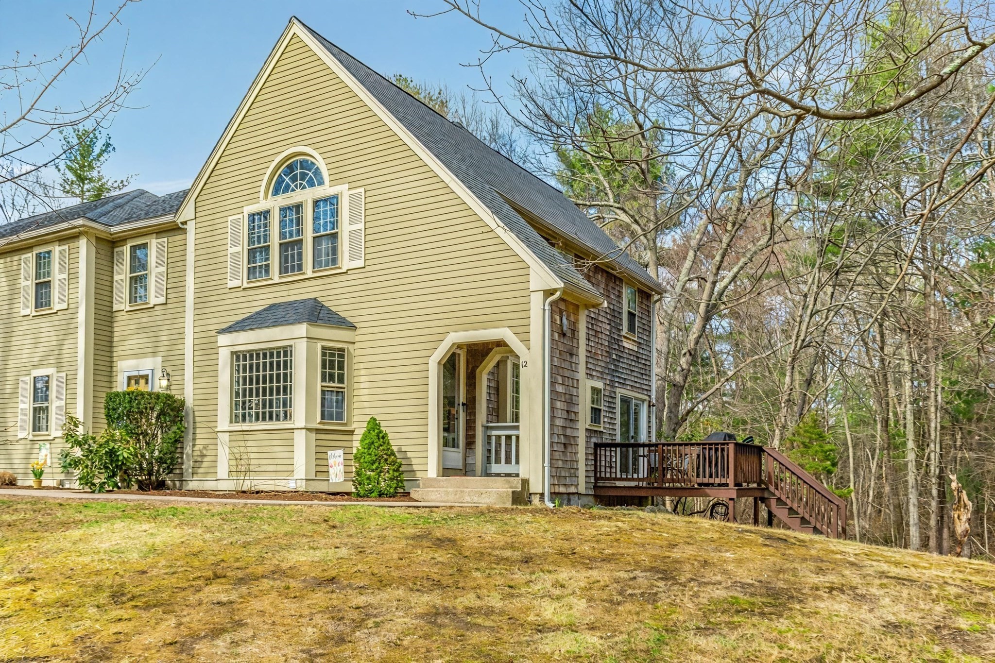 12 Old Meetinghouse Grn Unit 17, Norton, MA 02766