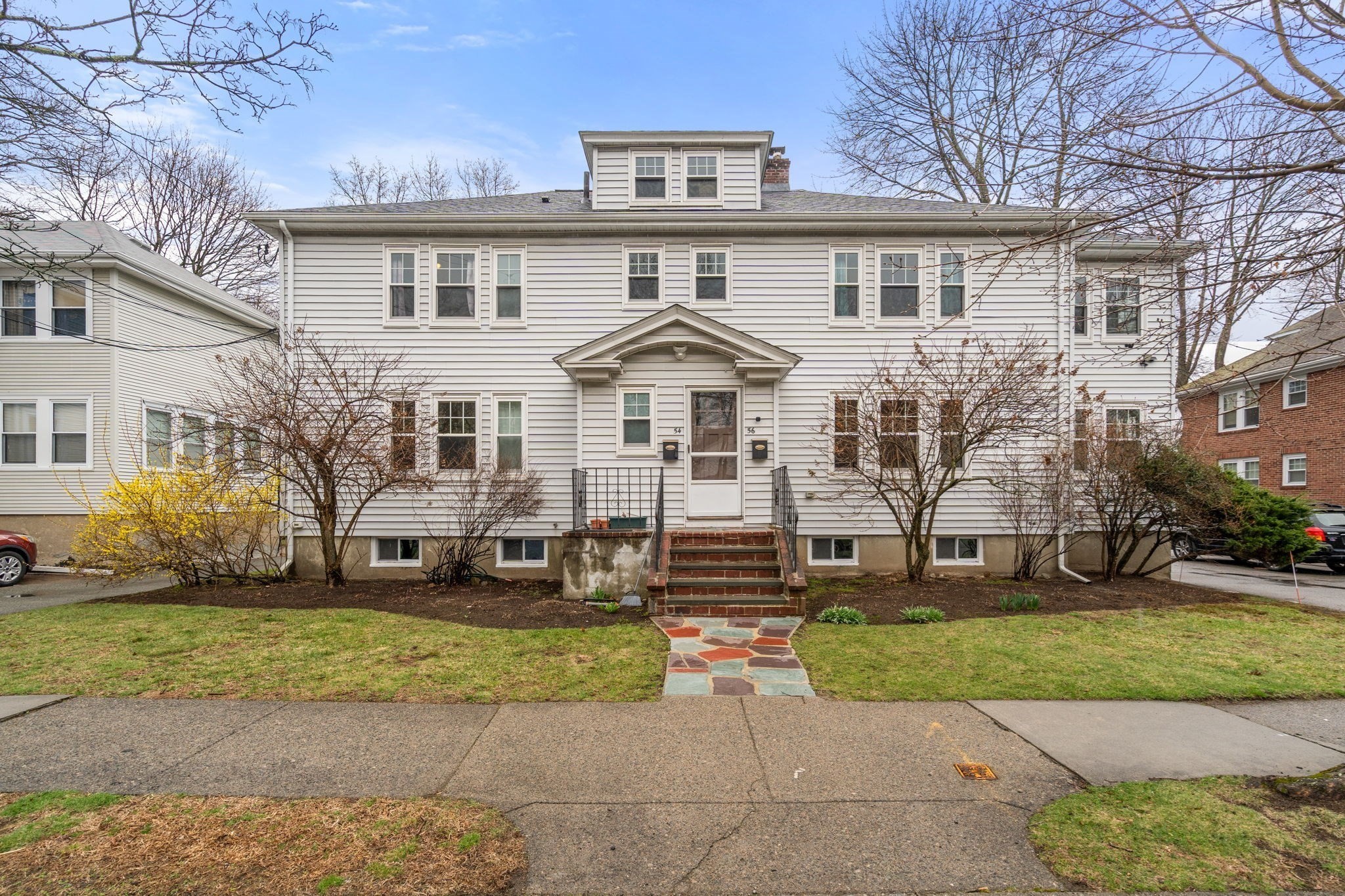 54 Noble St, Newton, MA 02465