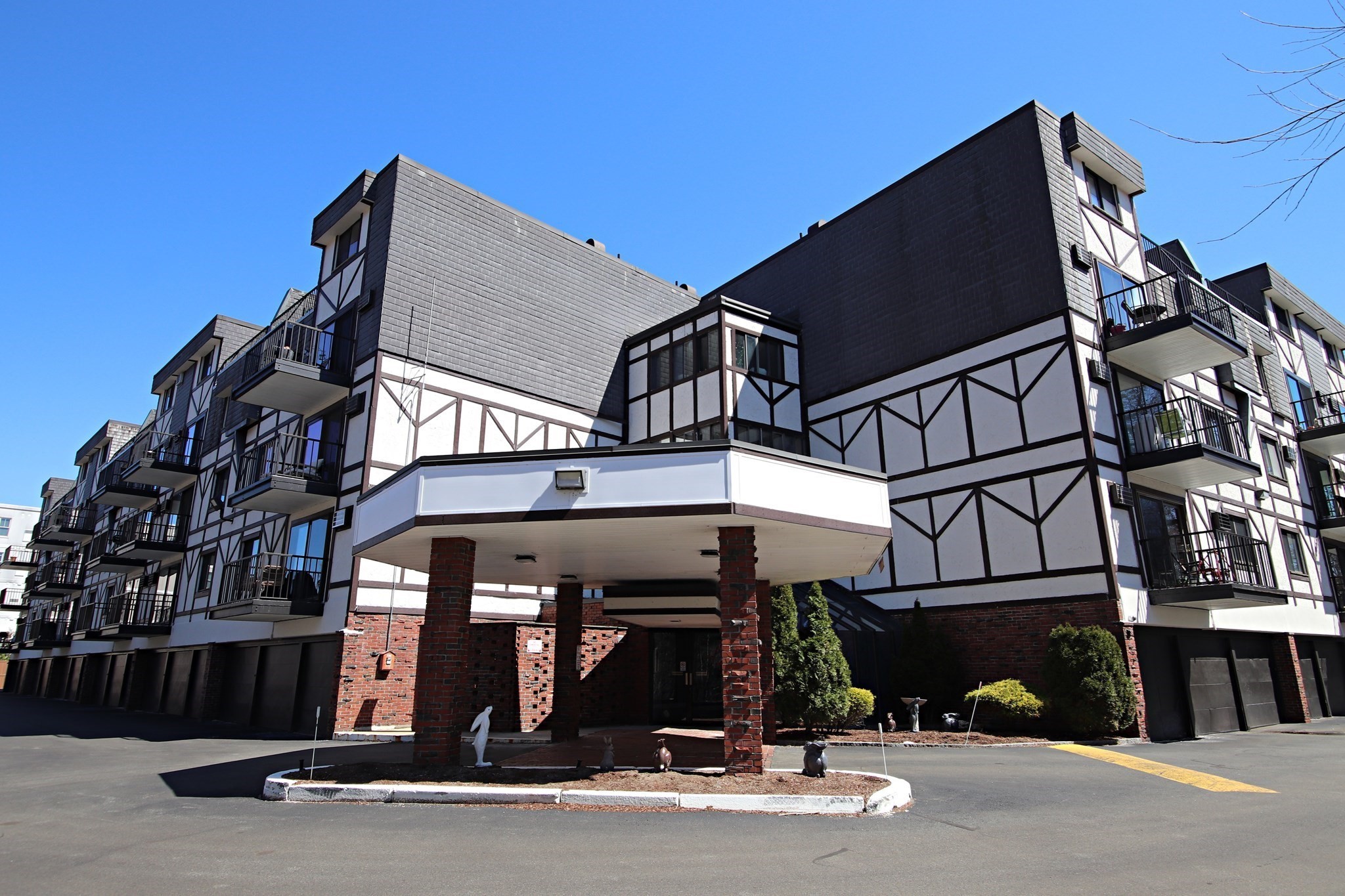 9 Broadway Unit 222, Saugus, MA 01906