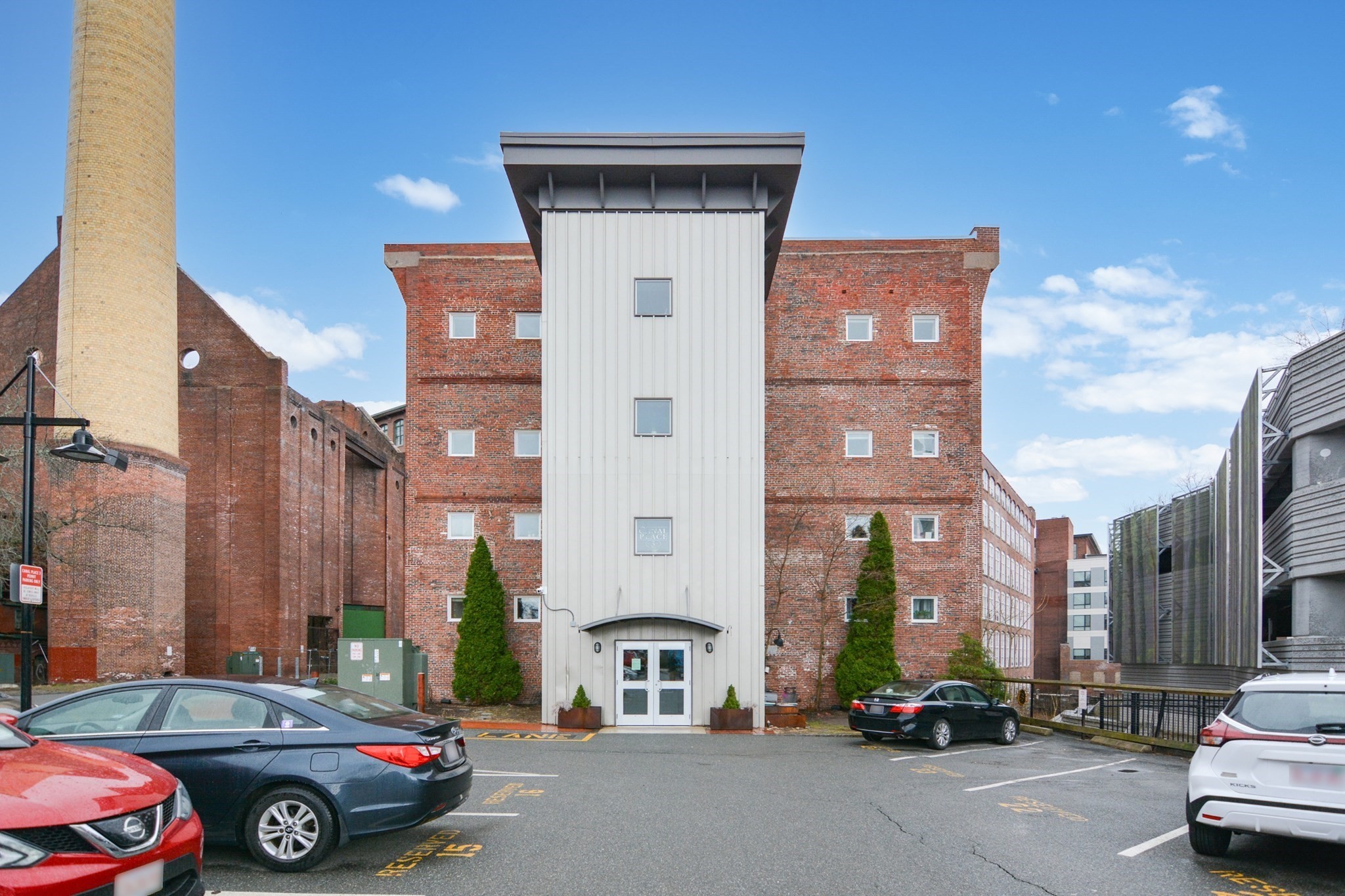 200 Market St Unit 3002, Lowell, MA 01852