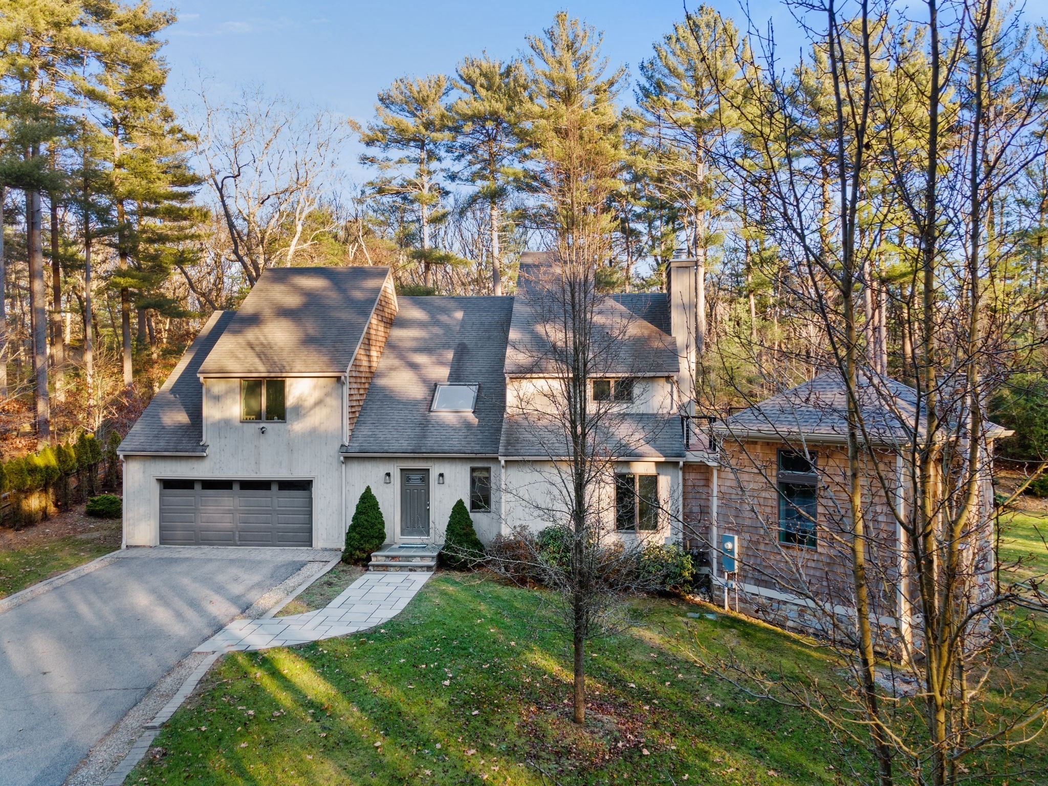 444 Cushing St, Hingham, MA 02043