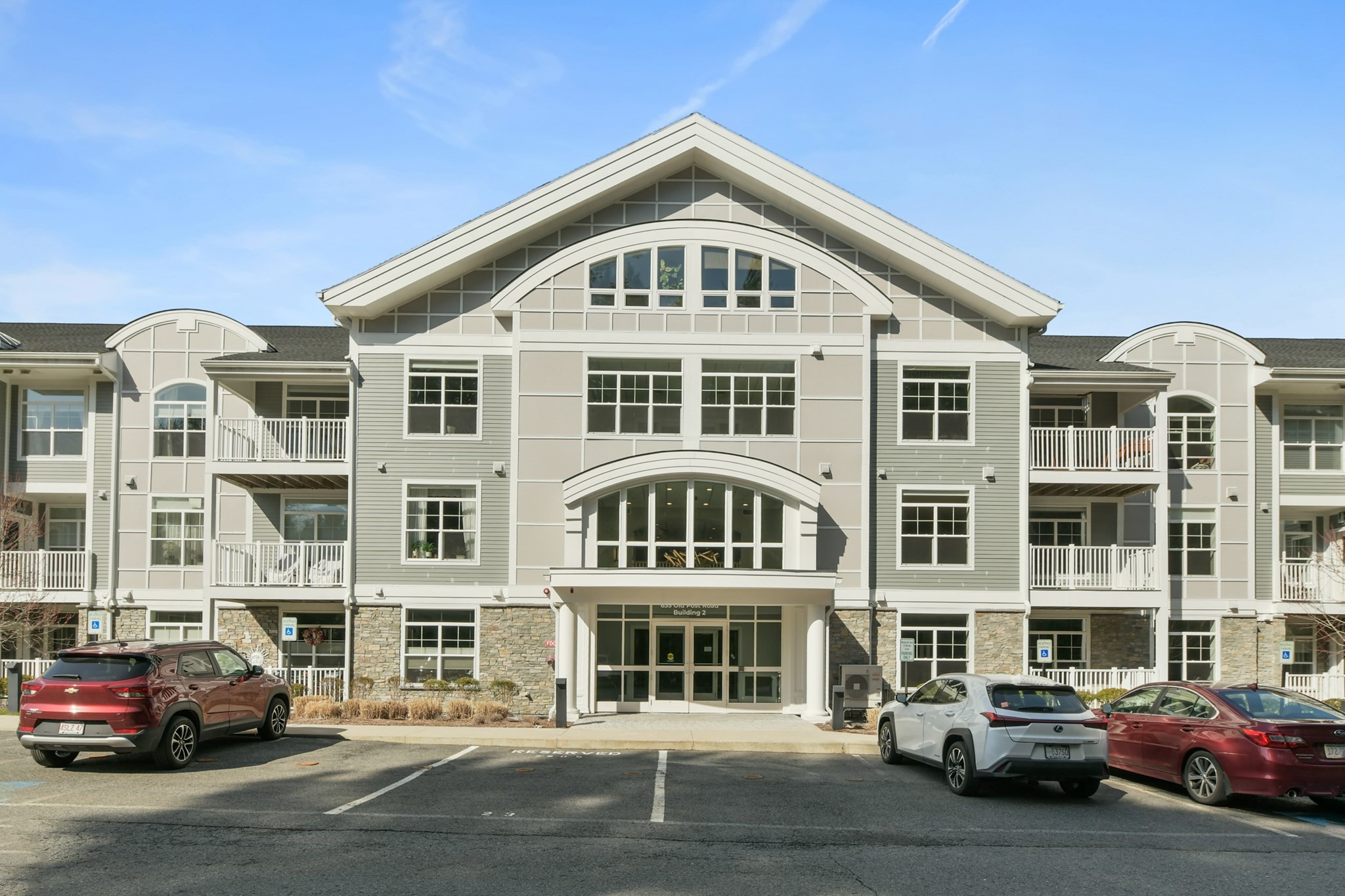 635 Old Post Rd Unit 2-209, Sharon, MA 02067