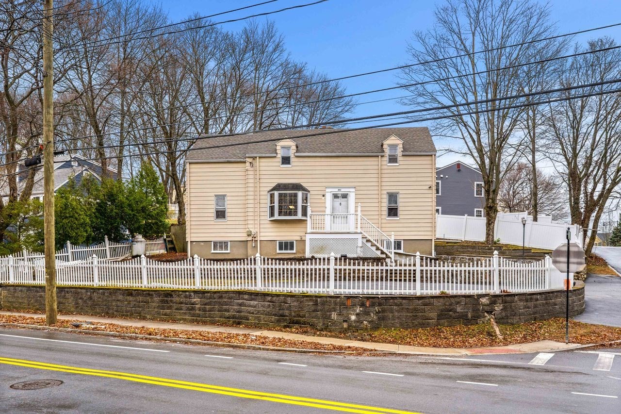 380 Cross Street, Winchester, MA 01890