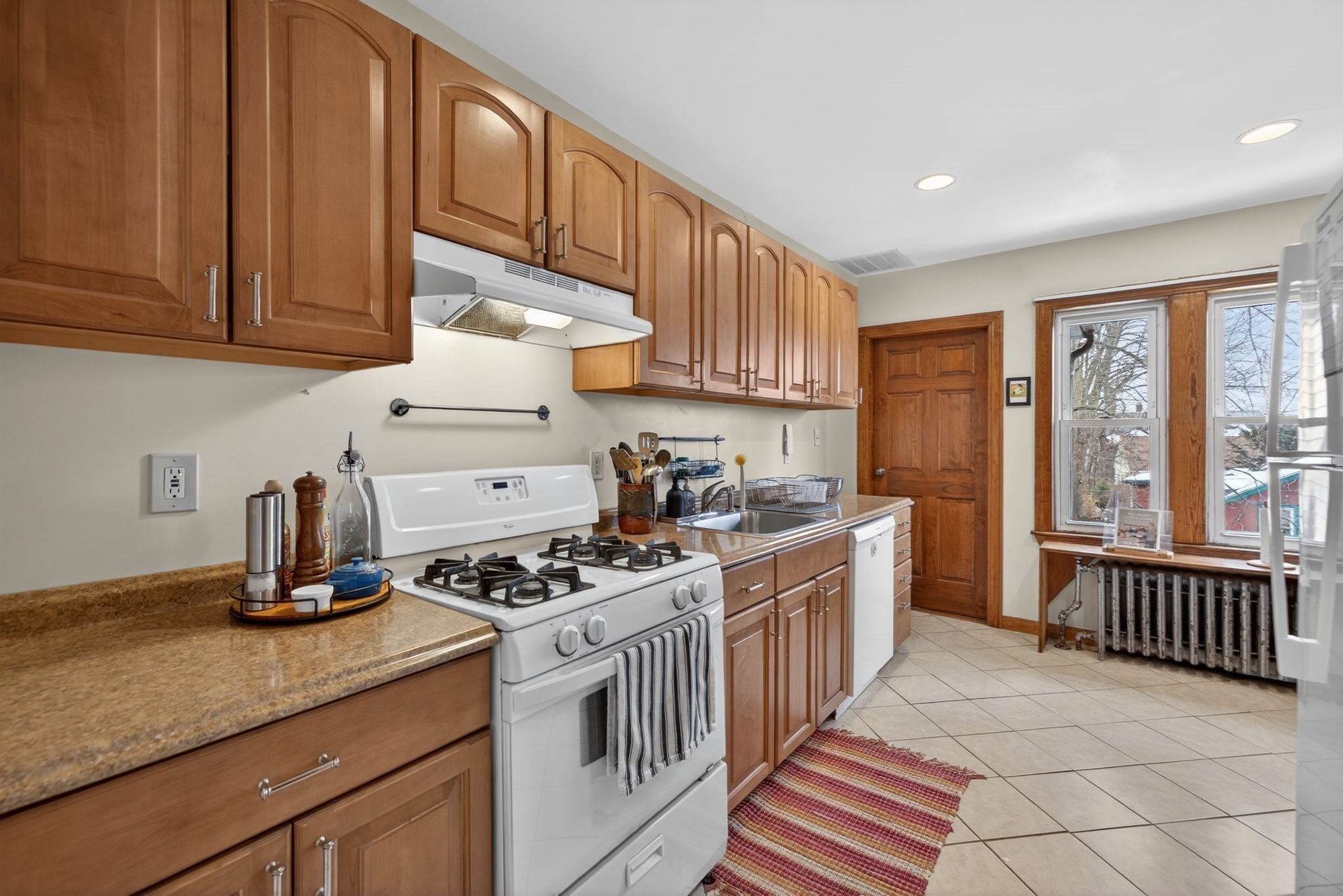 27 S Crescent Circuit, Brighton, Boston, MA 02135 - Image 25