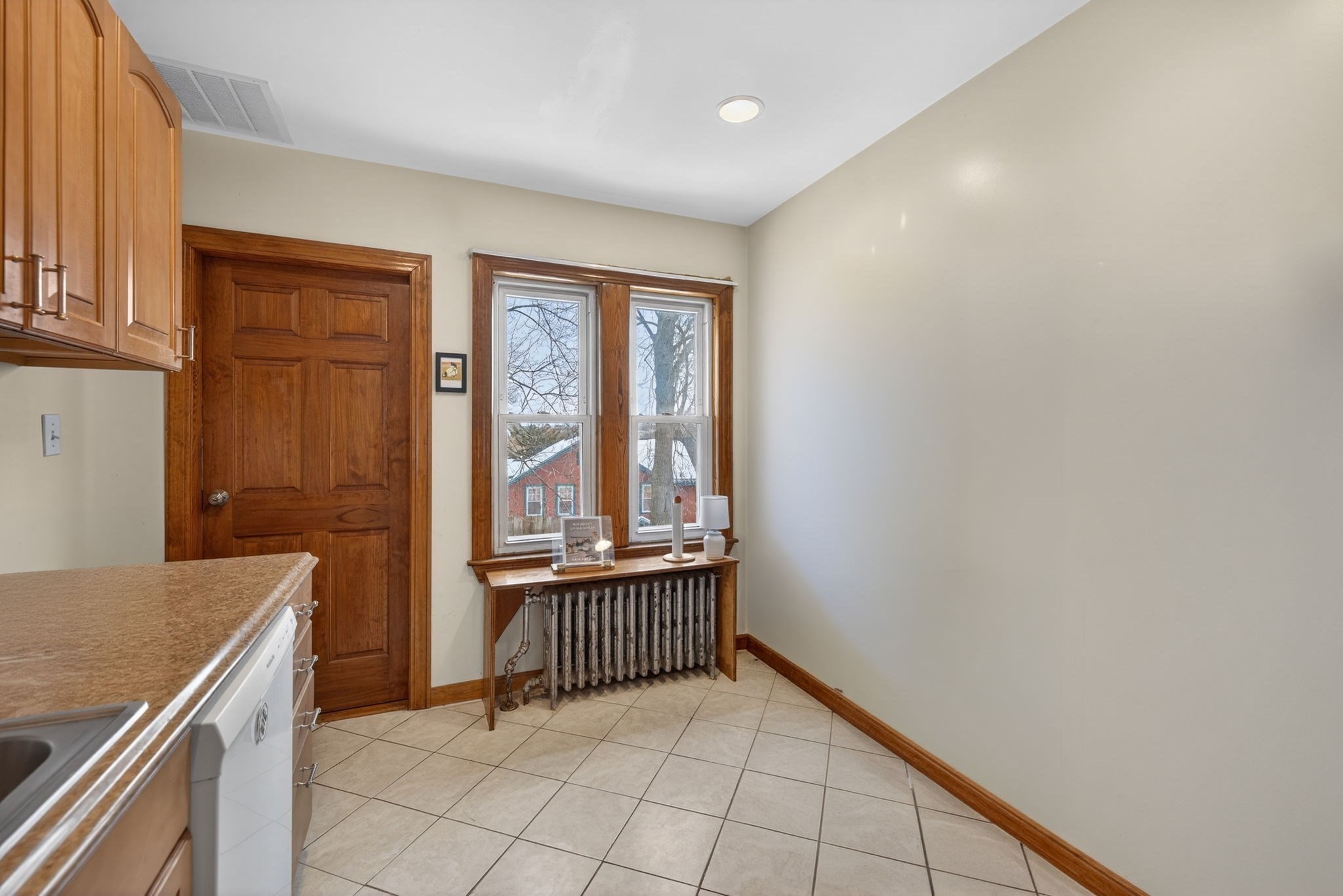27 S Crescent Circuit, Brighton, Boston, MA 02135 - Image 10