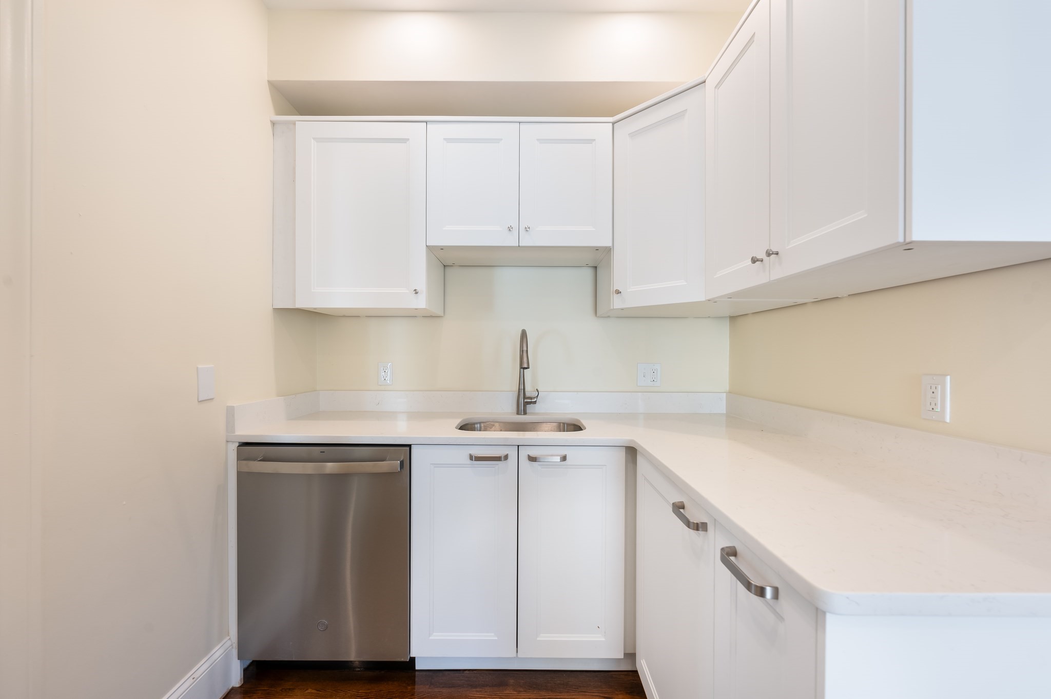 2 Brechin Ter, Andover, MA 01810 - Image 12