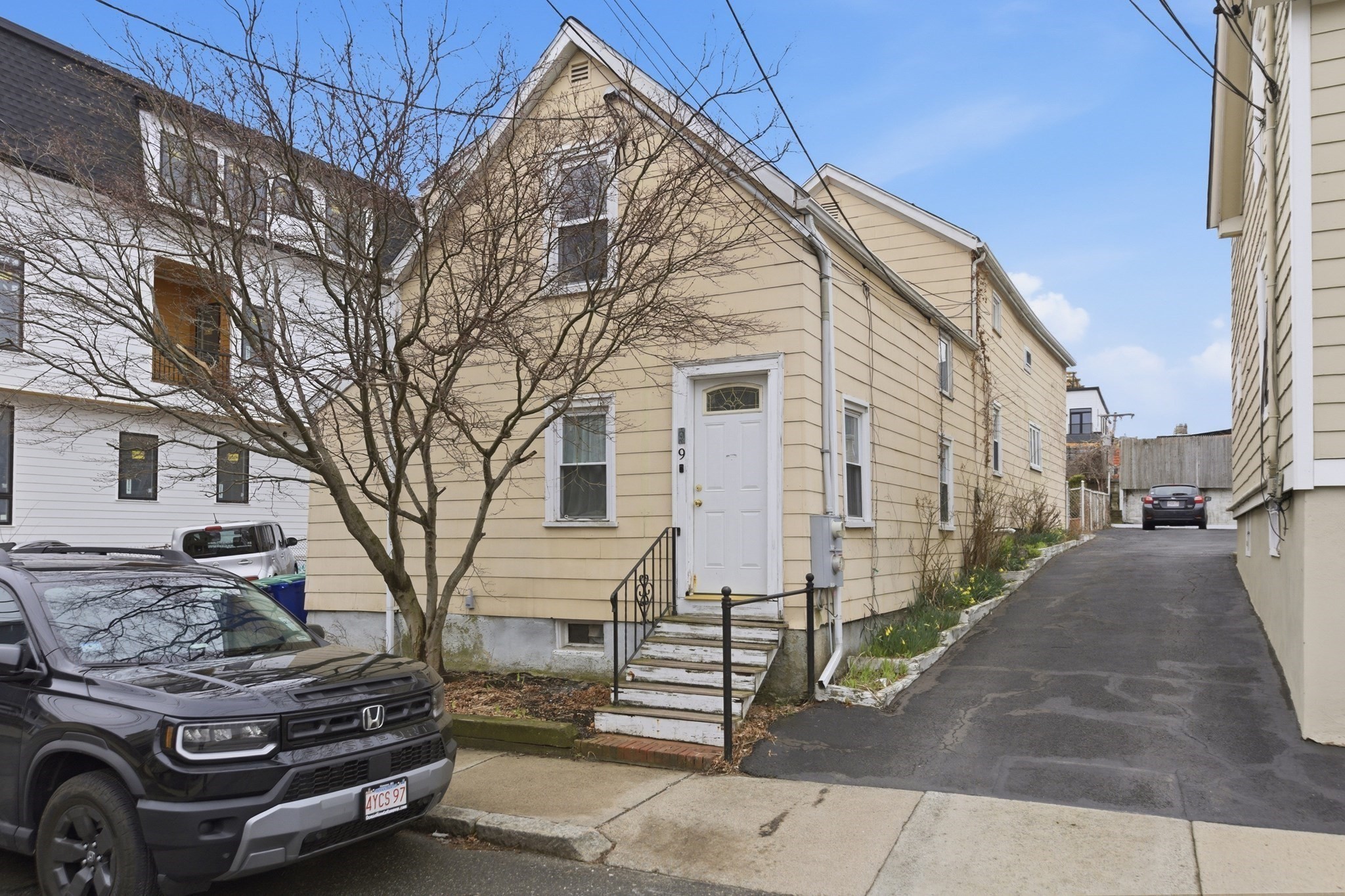 9 Clyde Unit 9, Somerville, MA 02145