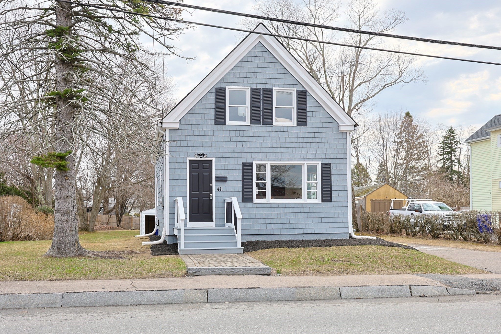 411 Danforth St, Taunton, MA 02780