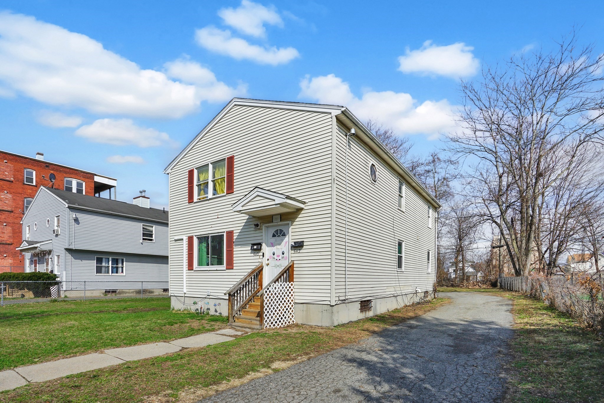 540 Union St, Springfield, MA 01109