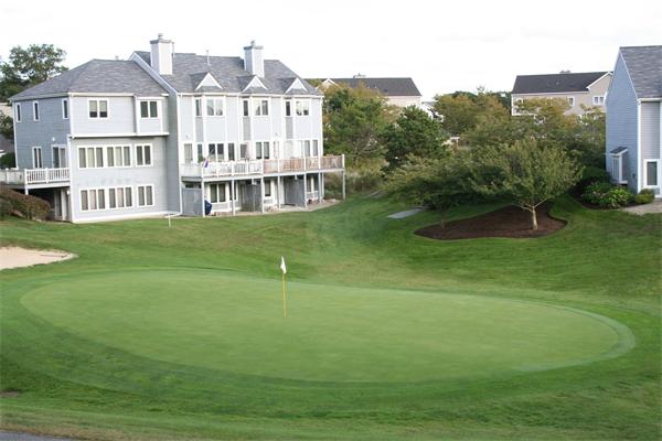 110 Westcliff Dr Unit 110, Plymouth, MA 02360