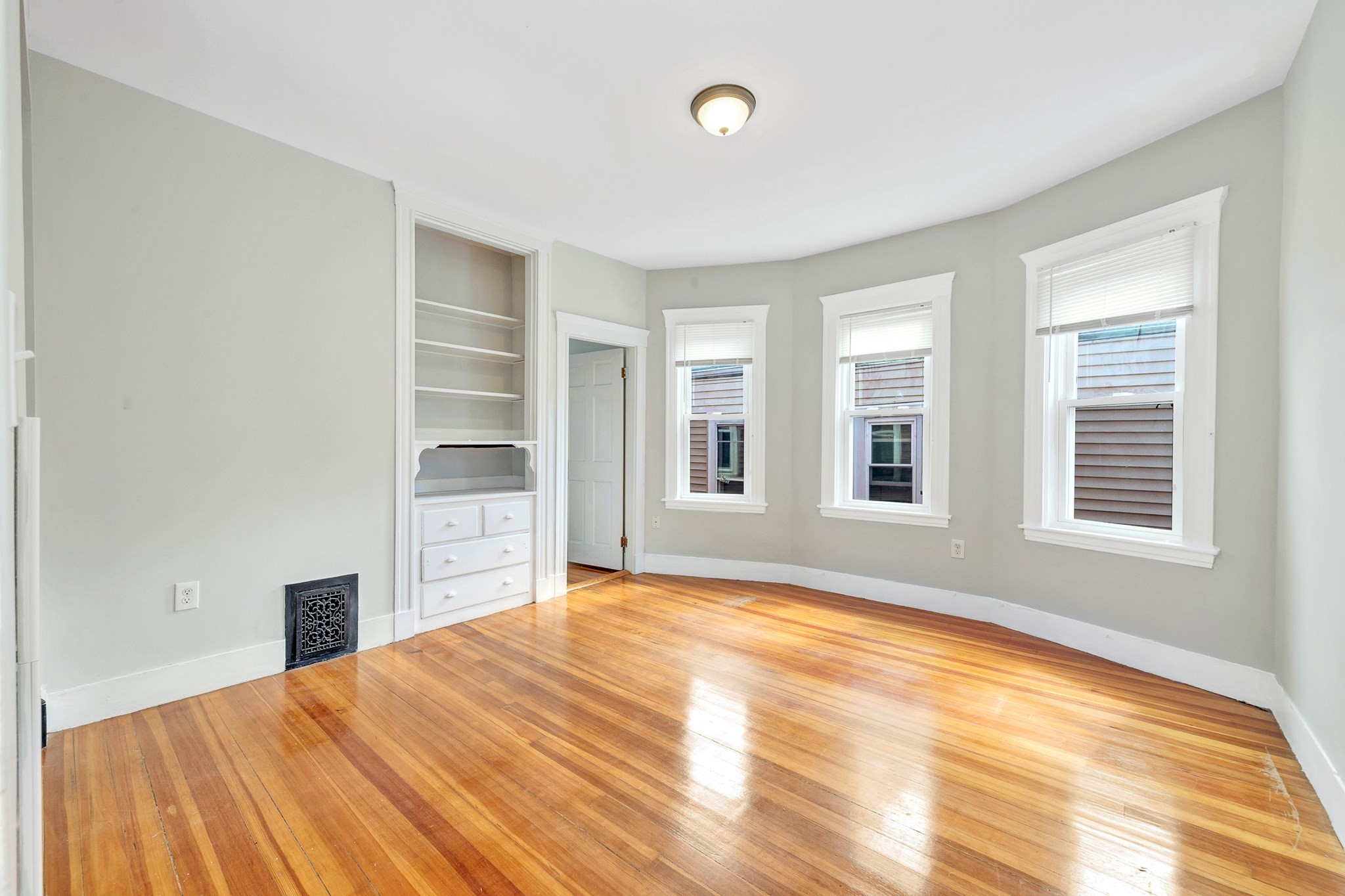 18 Peverell St, Dorchester, Boston, MA 02125 - Image 33