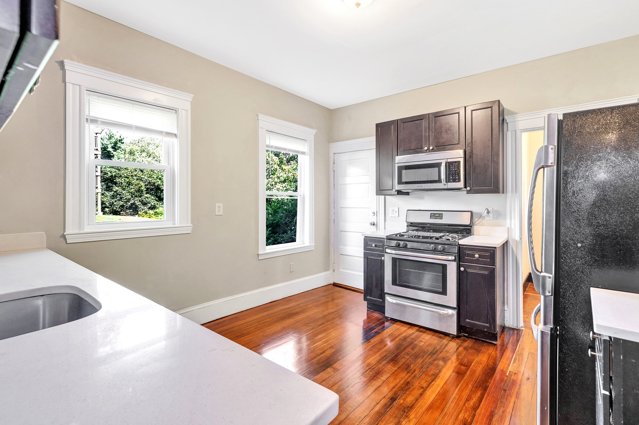 18 Peverell St, Dorchester, Boston, MA 02125 - Image 9
